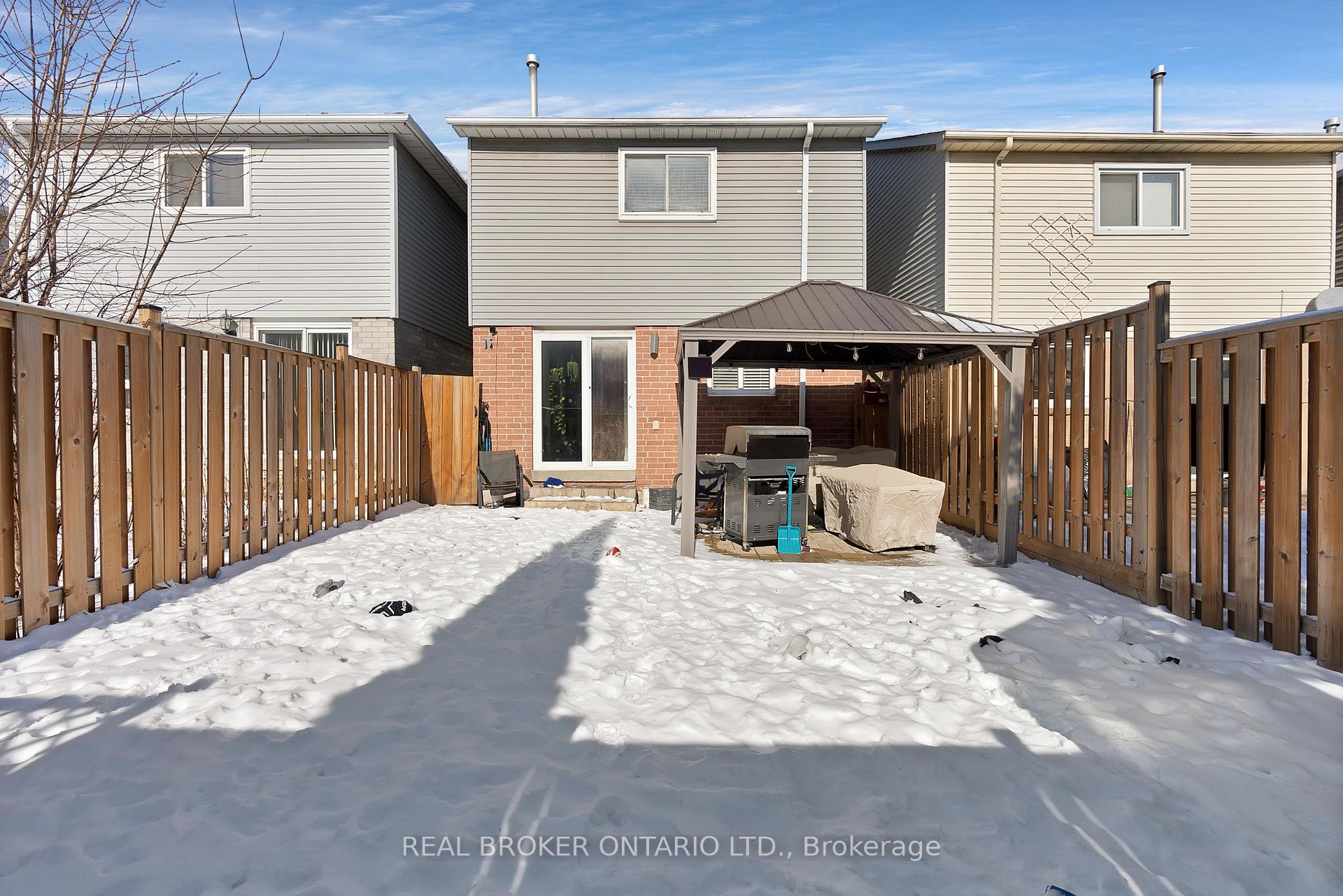 Photo 38 of 21 Carr Drive, Ajax, Central — HOMEH