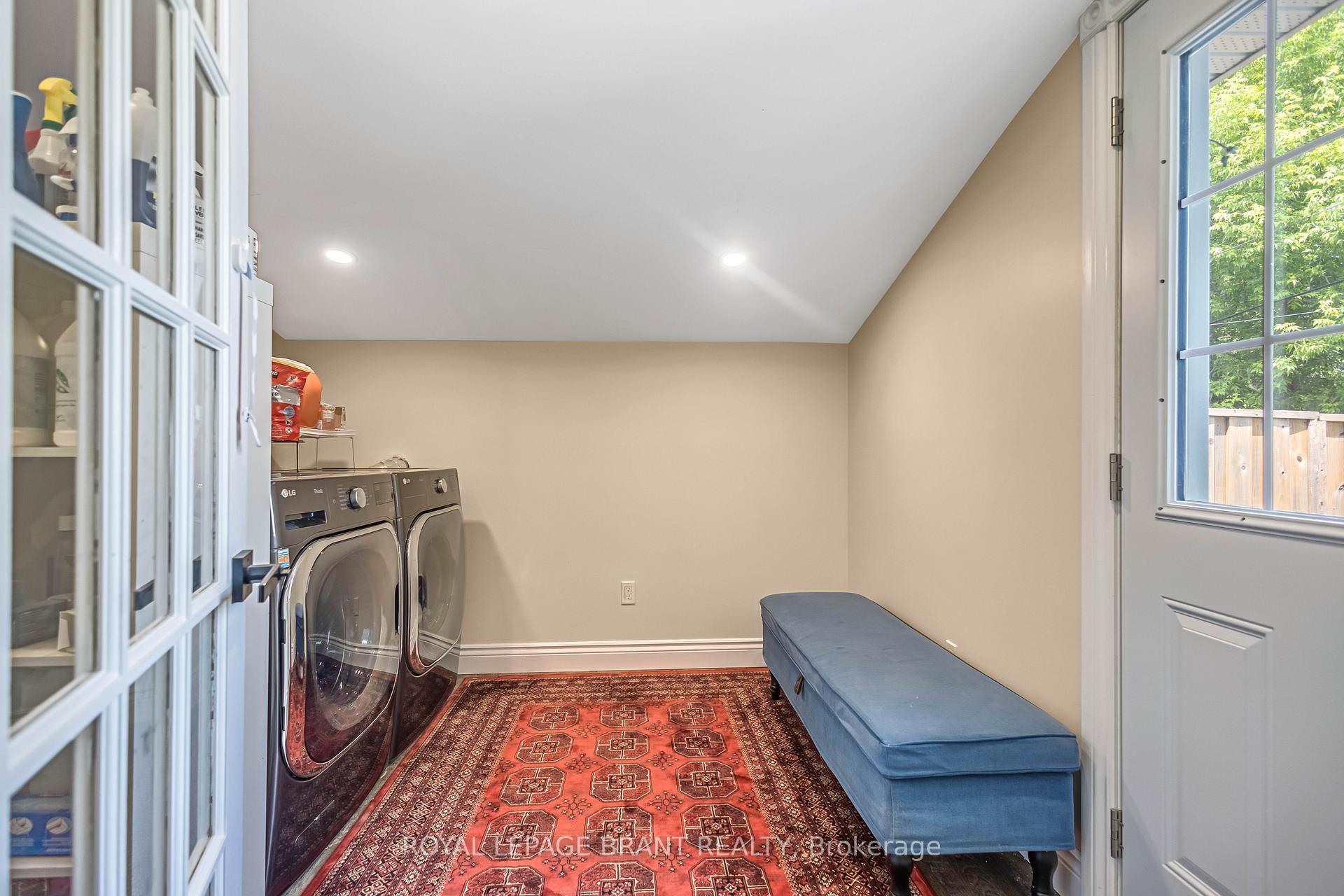 Photo 22 of 14 Barker Street, Brant, Paris — HOMEH