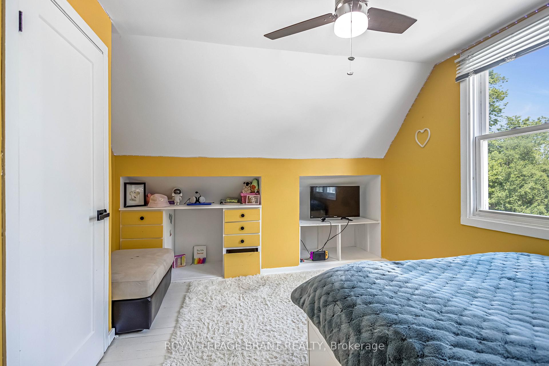 Photo 26 of 14 Barker Street, Brant, Paris — HOMEH