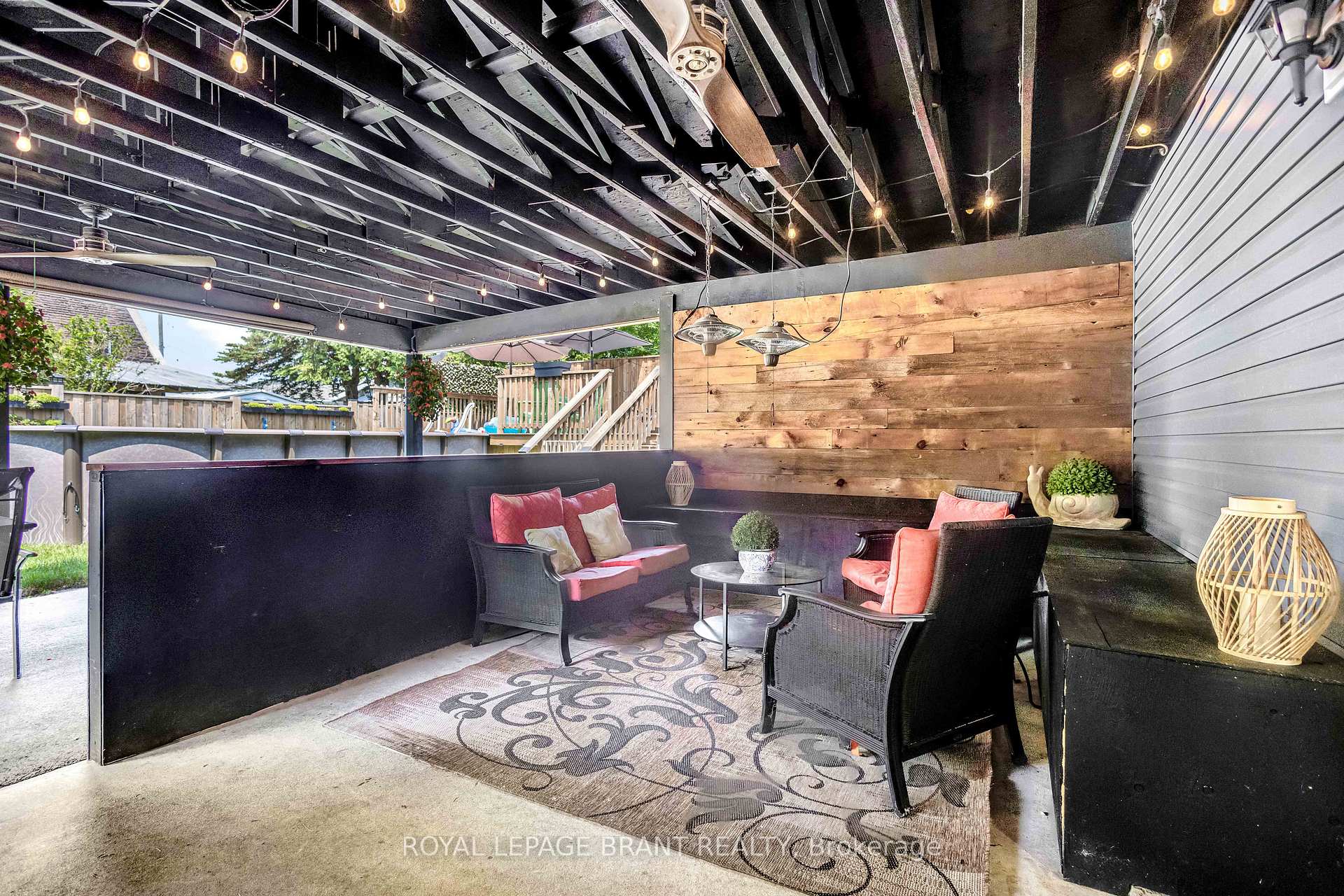 Photo 31 of 14 Barker Street, Brant, Paris — HOMEH