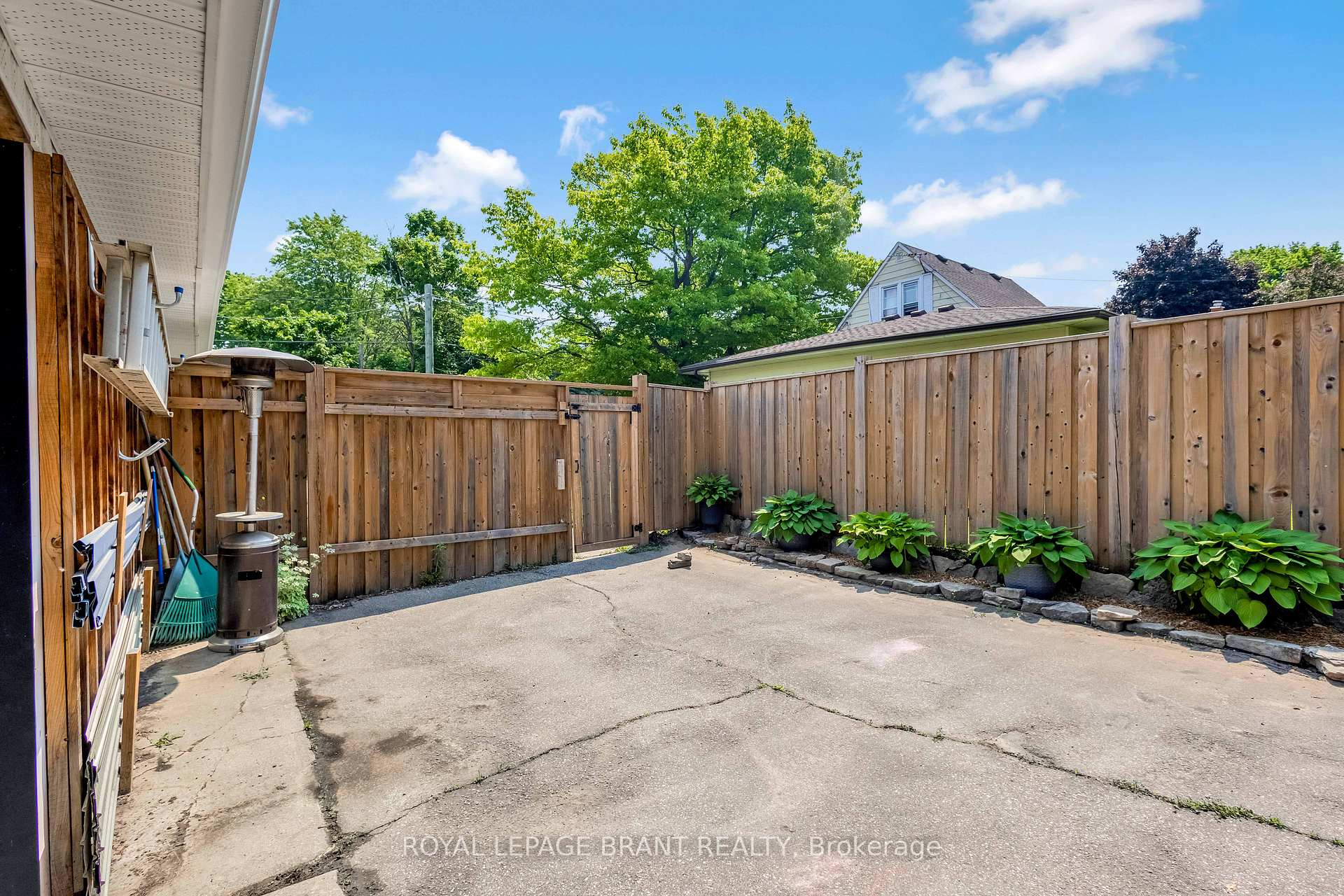 Photo 36 of 14 Barker Street, Brant, Paris — HOMEH