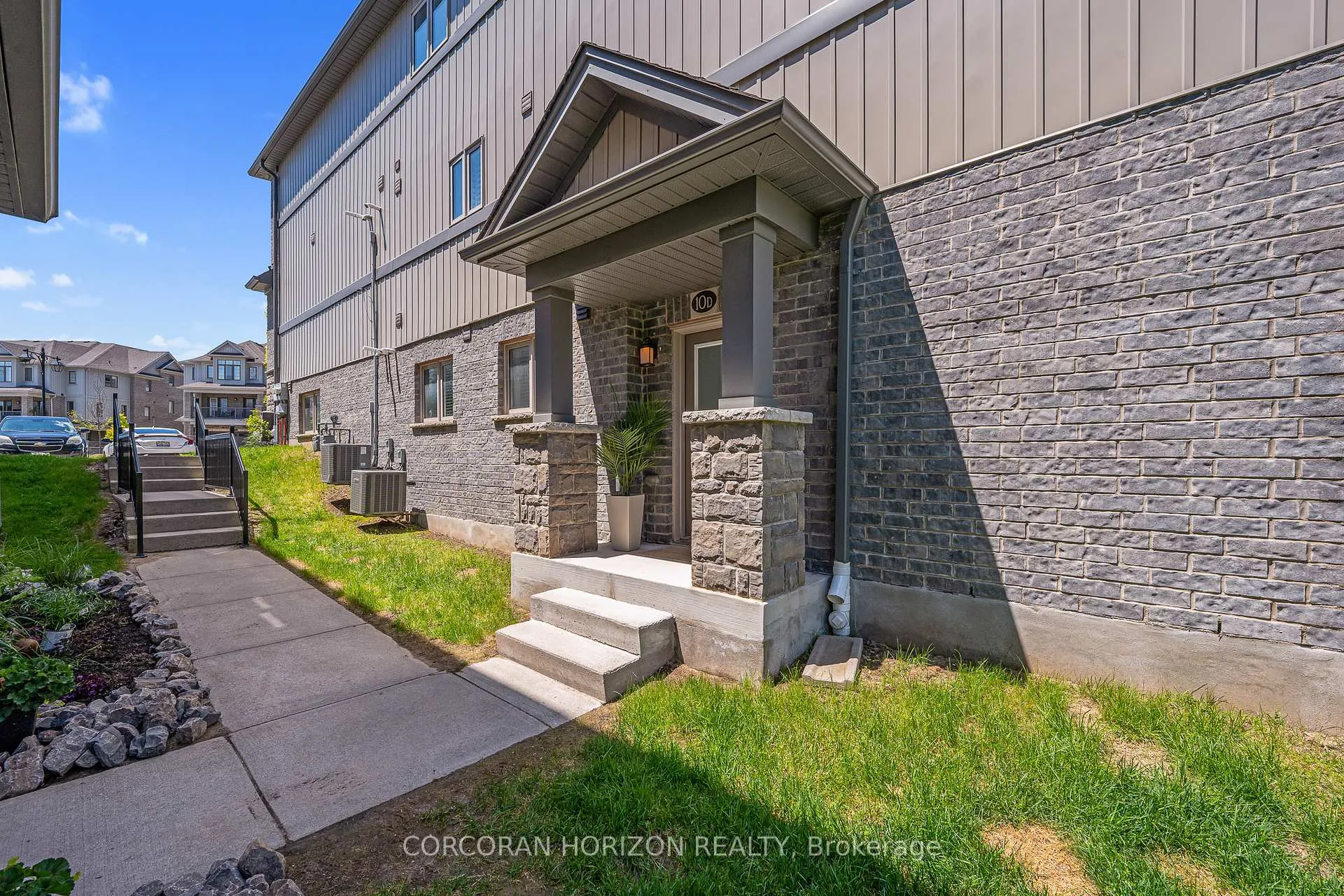 Photo 3 of Unit 10D, 115 South Creek Drive, Kitchener — HOMEH