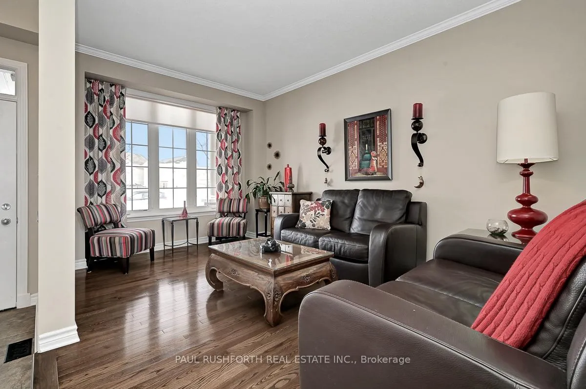 Photo 3 of 639 Pine Vista Drive, Ottawa, Springridge/East Village — HOMEH