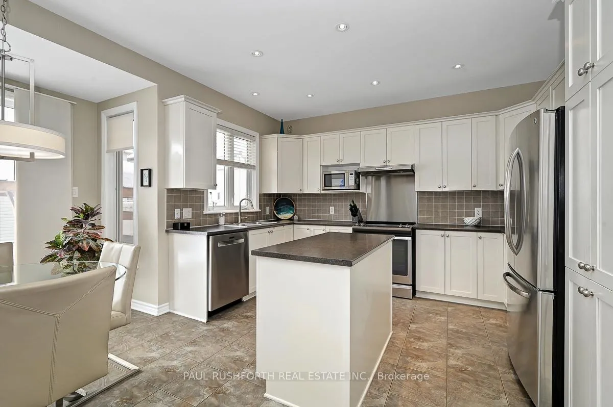 Photo 11 of 639 Pine Vista Drive, Ottawa, Springridge/East Village — HOMEH