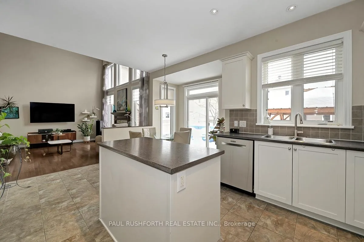 Photo 13 of 639 Pine Vista Drive, Ottawa, Springridge/East Village — HOMEH