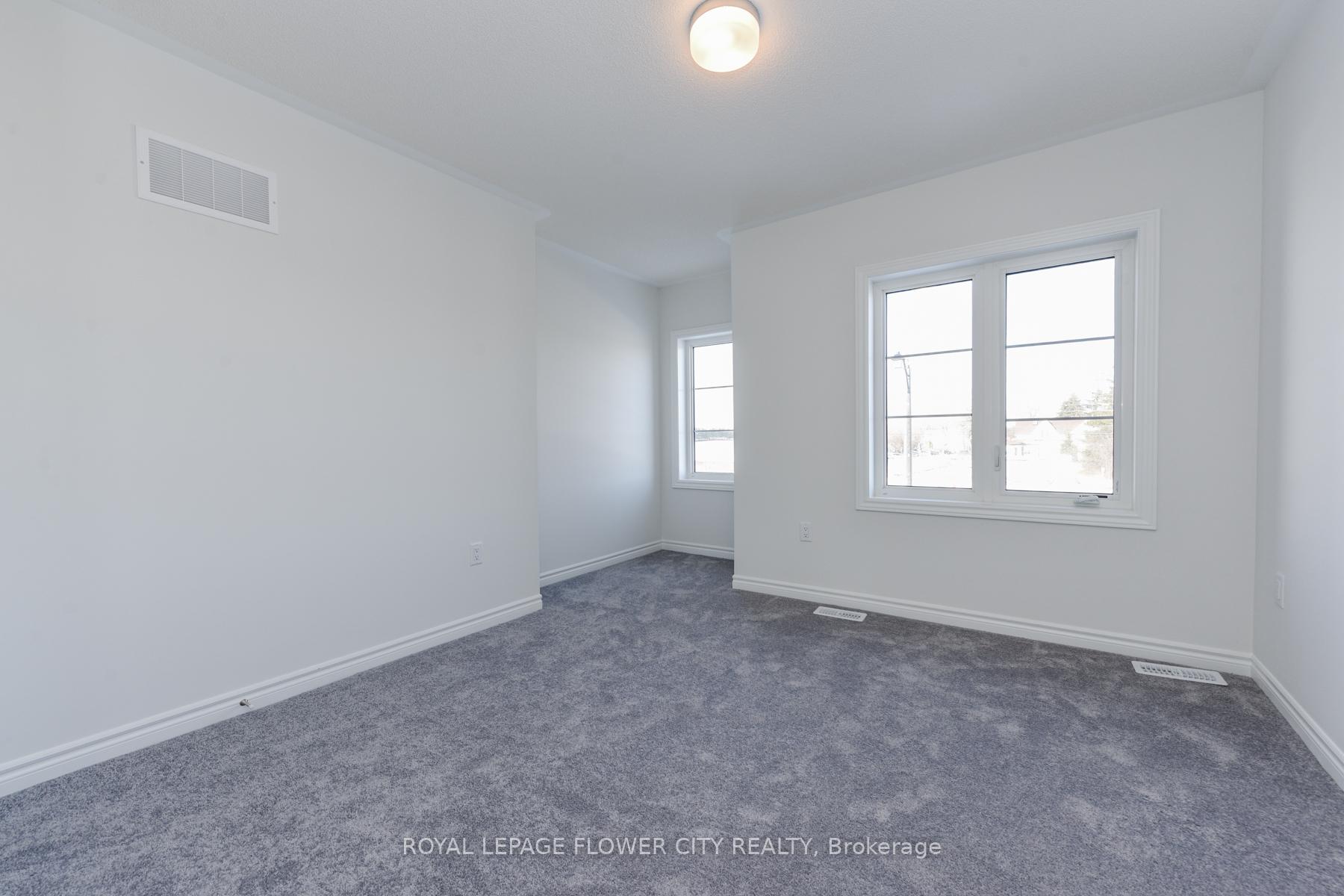 Photo 25 of 57 Tapscott Crescent, Brampton, Sandringham-Wellington North — HOMEH