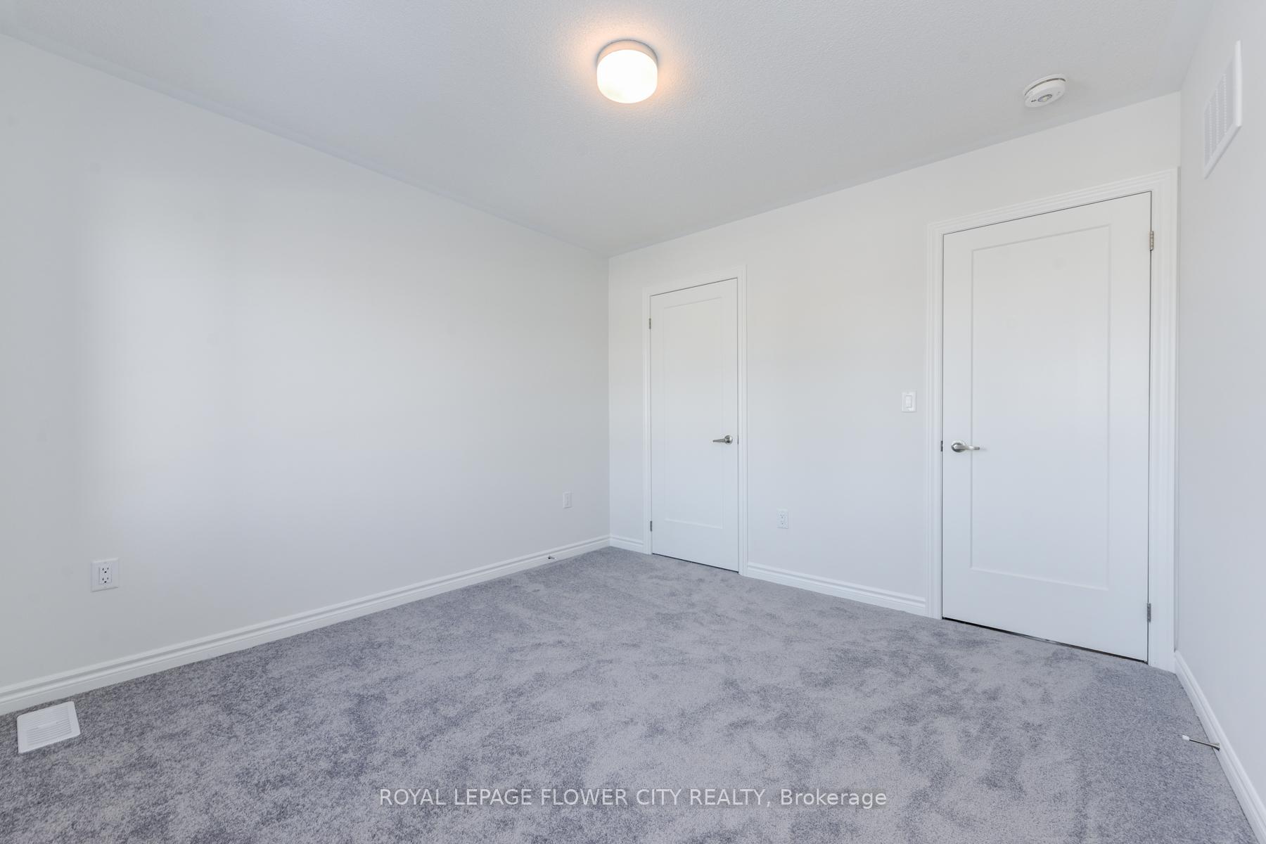 Photo 26 of 57 Tapscott Crescent, Brampton, Sandringham-Wellington North — HOMEH
