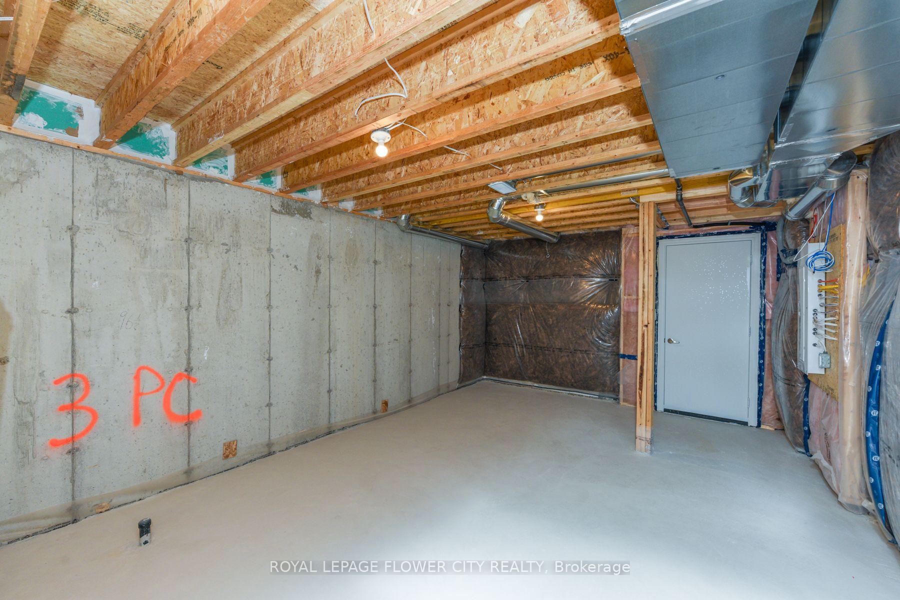 Photo 46 of 57 Tapscott Crescent, Brampton, Sandringham-Wellington North — HOMEH