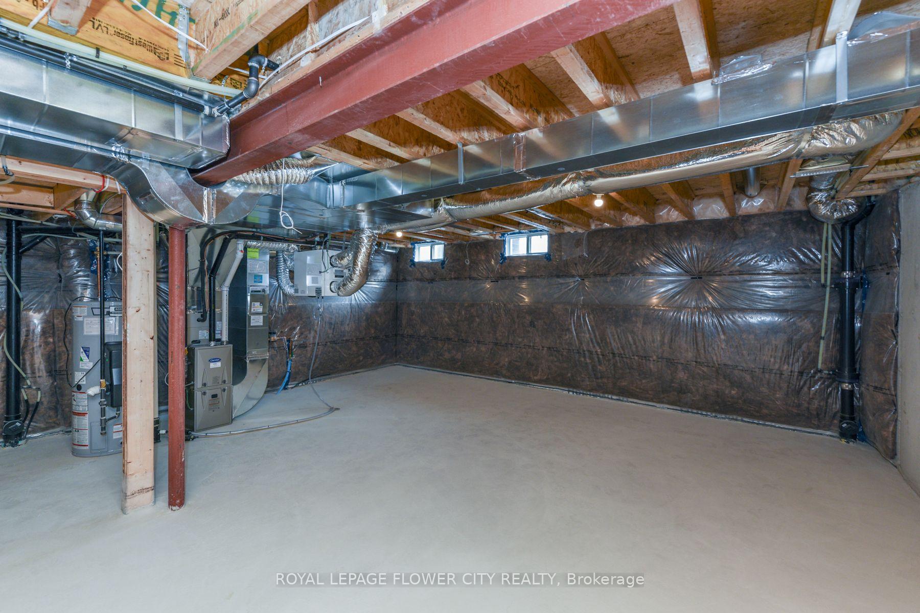Photo 48 of 57 Tapscott Crescent, Brampton, Sandringham-Wellington North — HOMEH