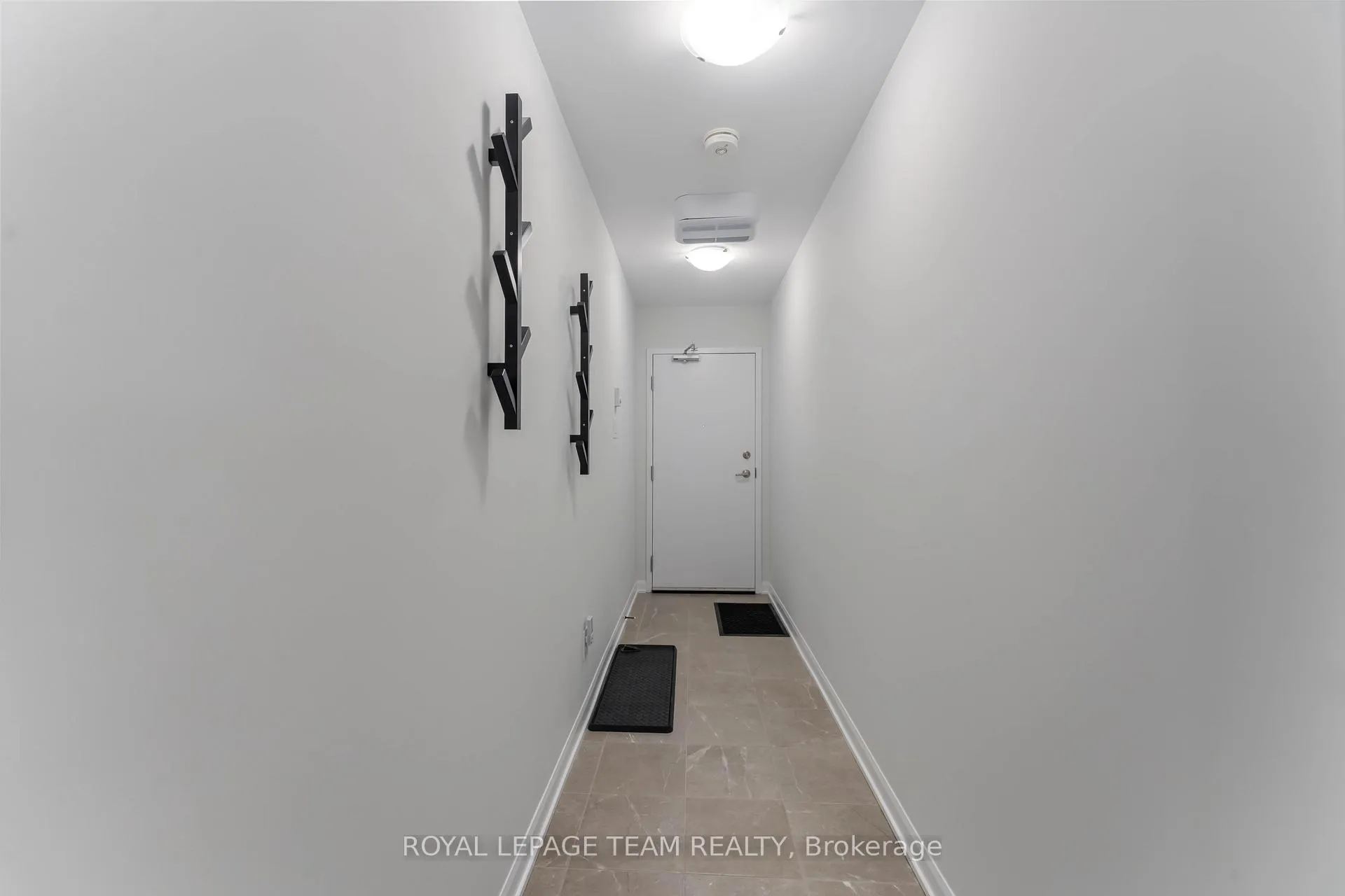 Photo 4 of 719 Arcadian Private, Ottawa, Kanata - Kanata Lakes/Heritage Hills — HOMEH