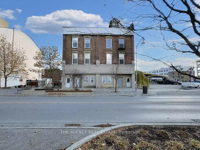 Front of Unit 4, 268 Talbot Street