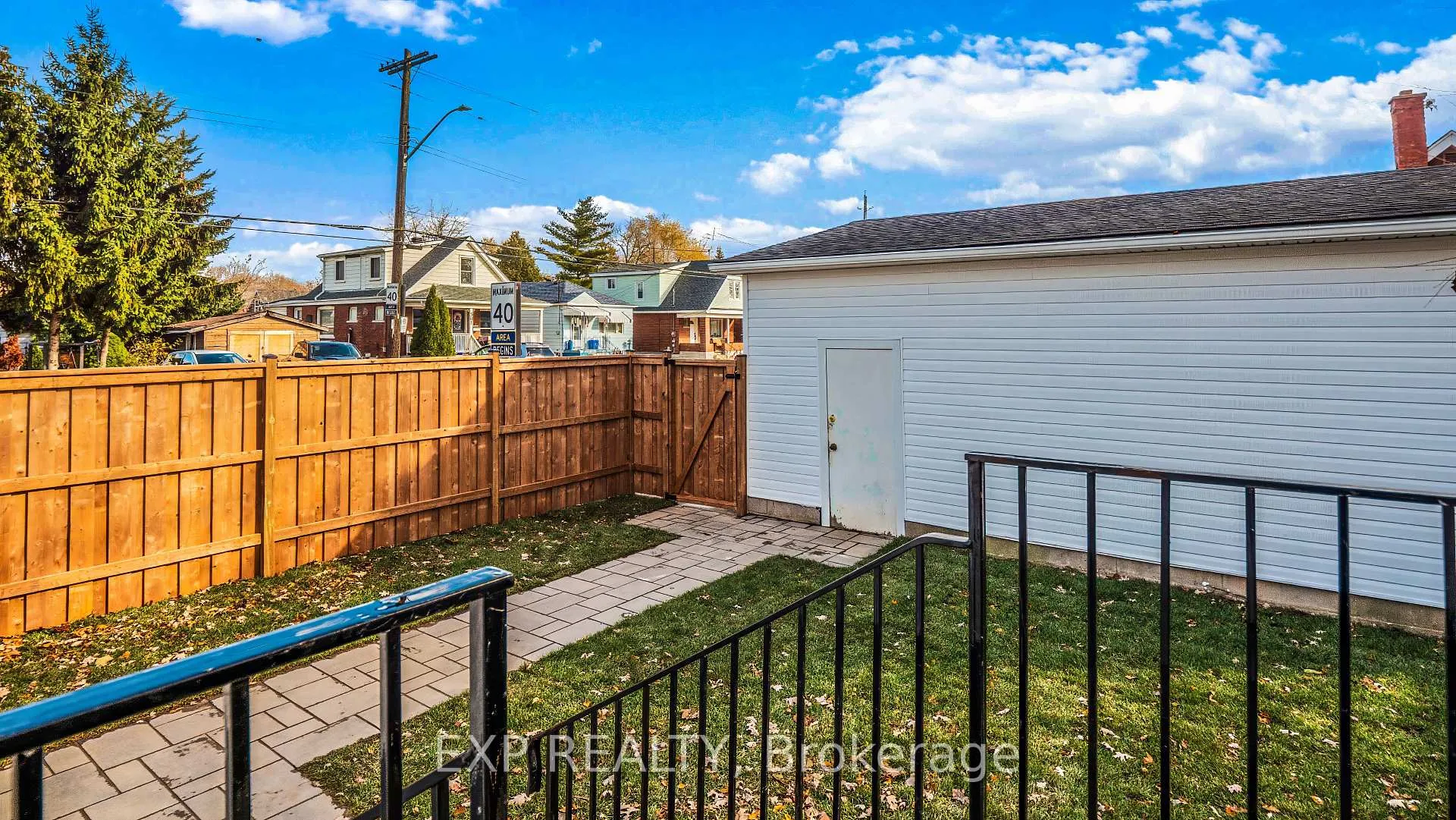 Photo 26 of 491 Upper Wentworth Street, Hamilton, Eastmount — HOMEH