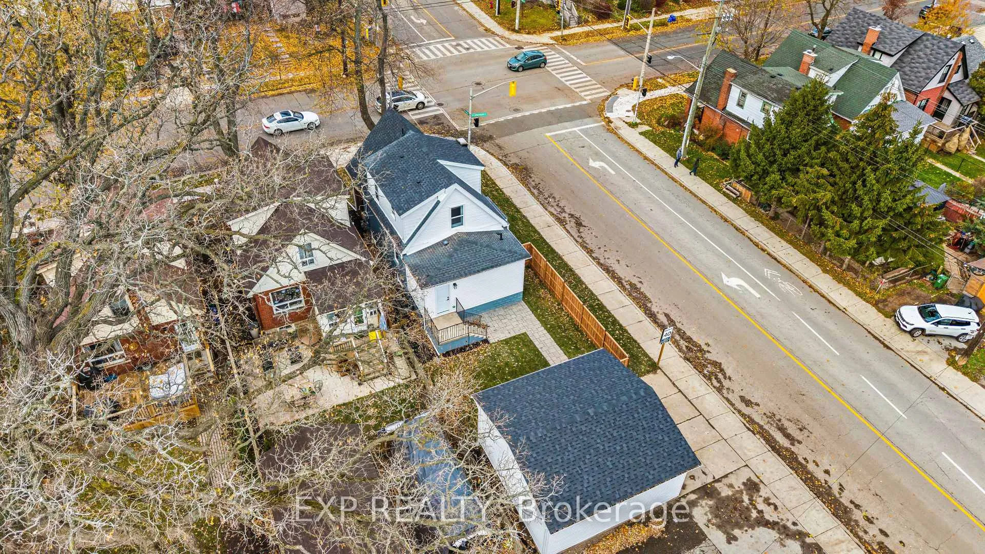 Photo 32 of 491 Upper Wentworth Street, Hamilton, Eastmount — HOMEH