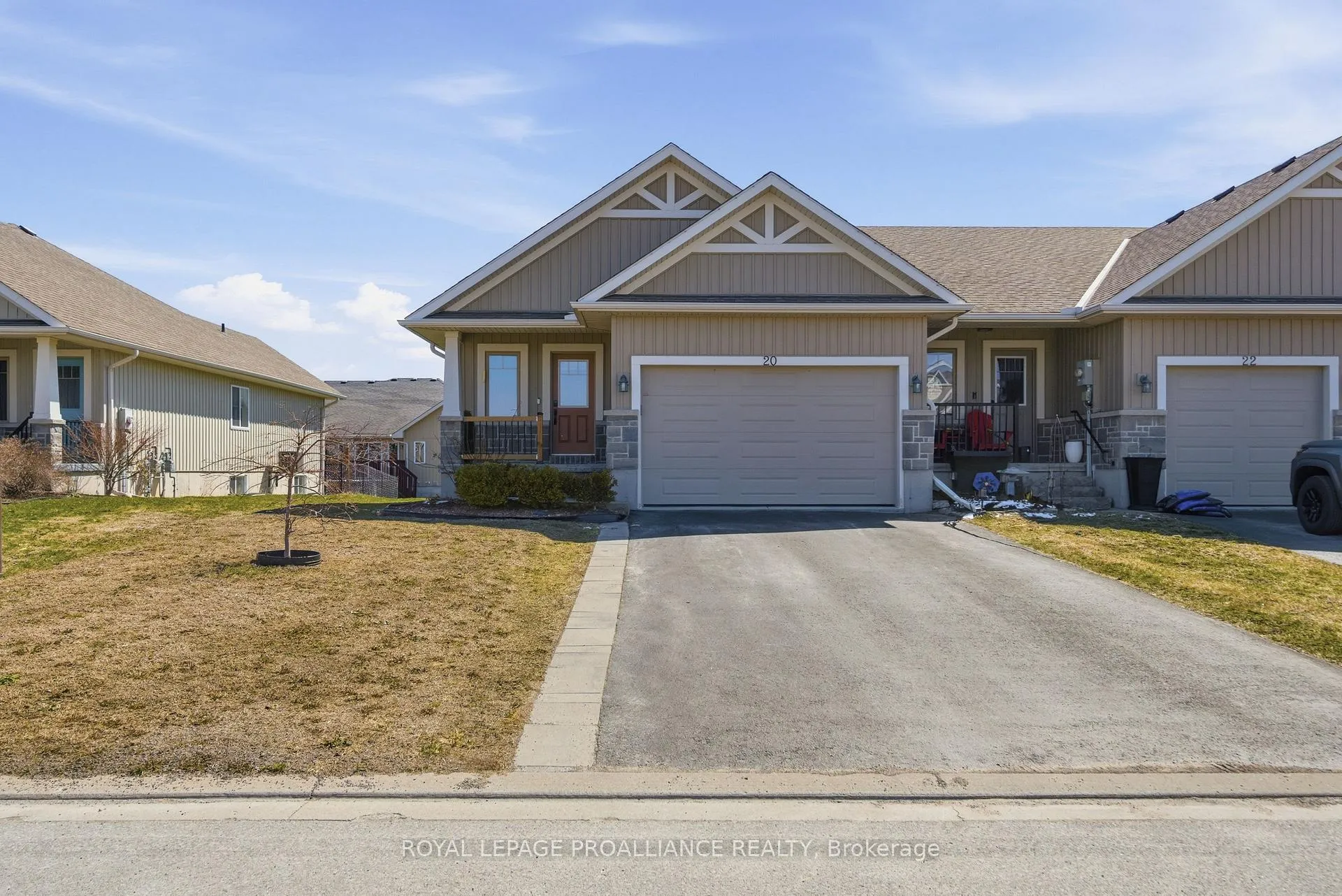 Photo 3 of 20 Chinook Street, Belleville, Belleville Ward — HOMEH