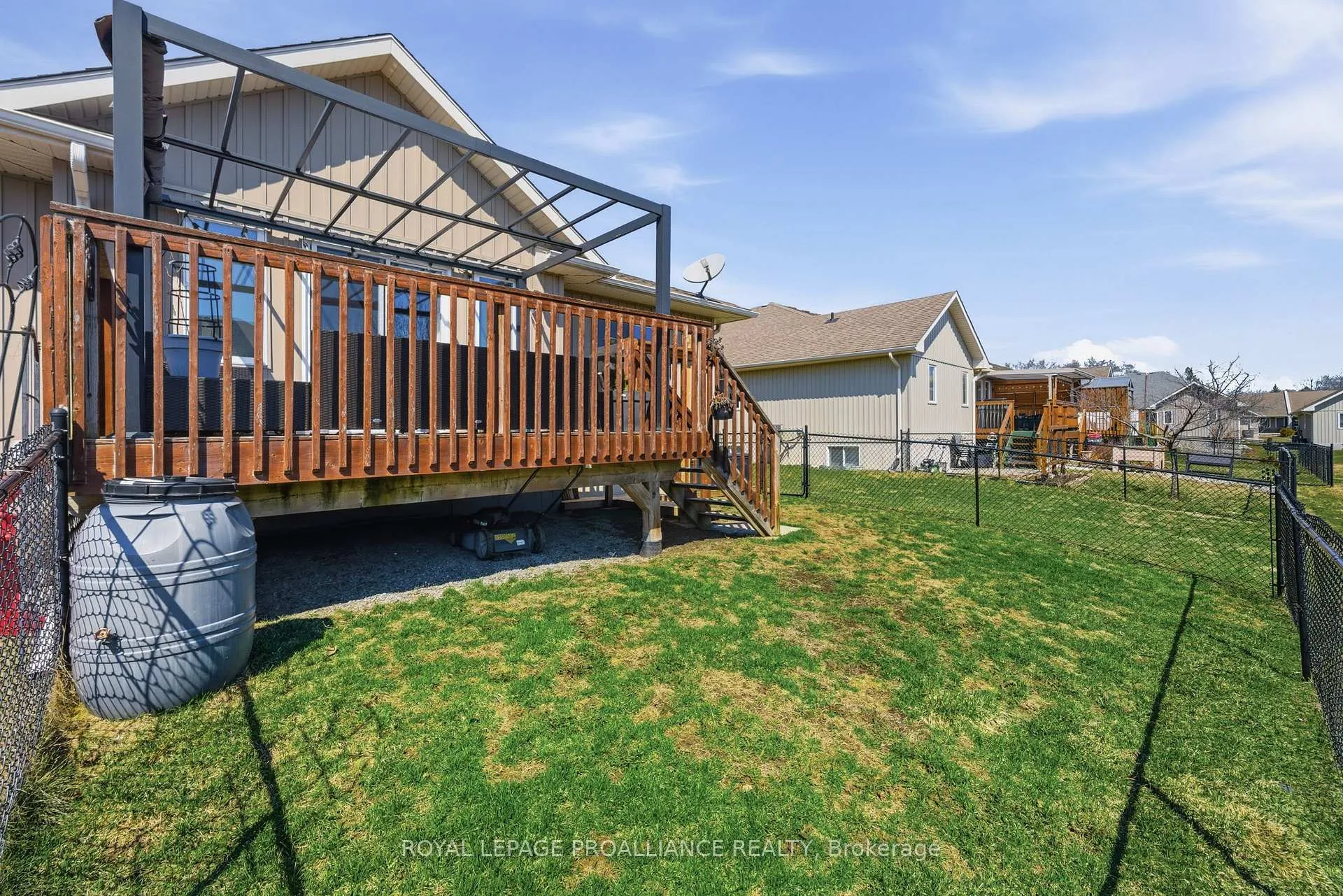 Photo 33 of 20 Chinook Street, Belleville, Belleville Ward — HOMEH