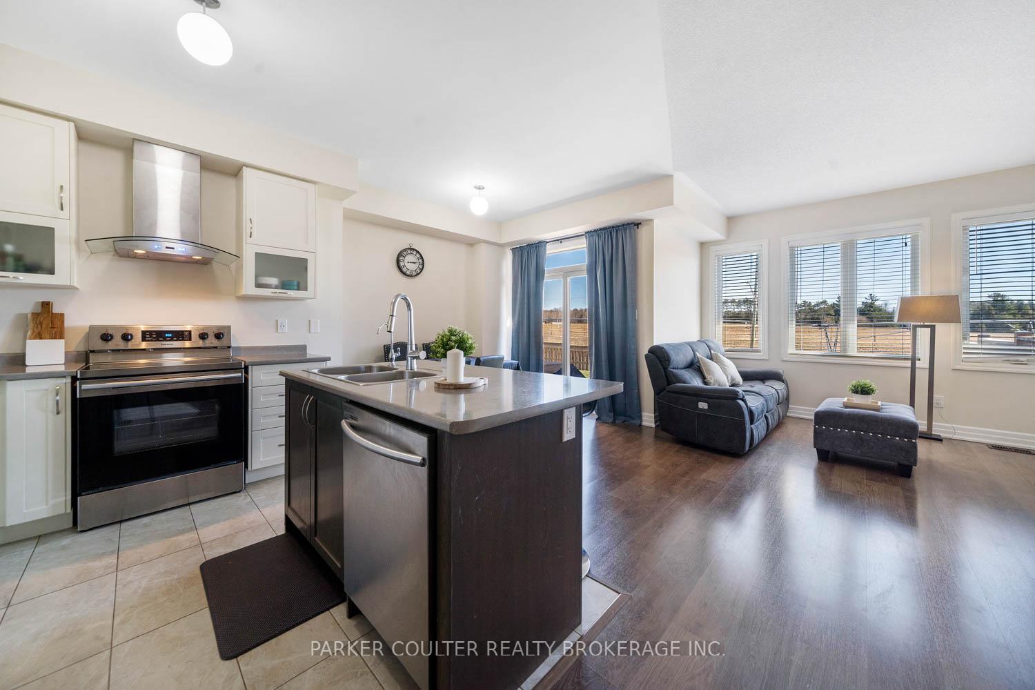 Photo 12 of 107 Wagner Crescent, Essa, Angus — HOMEH