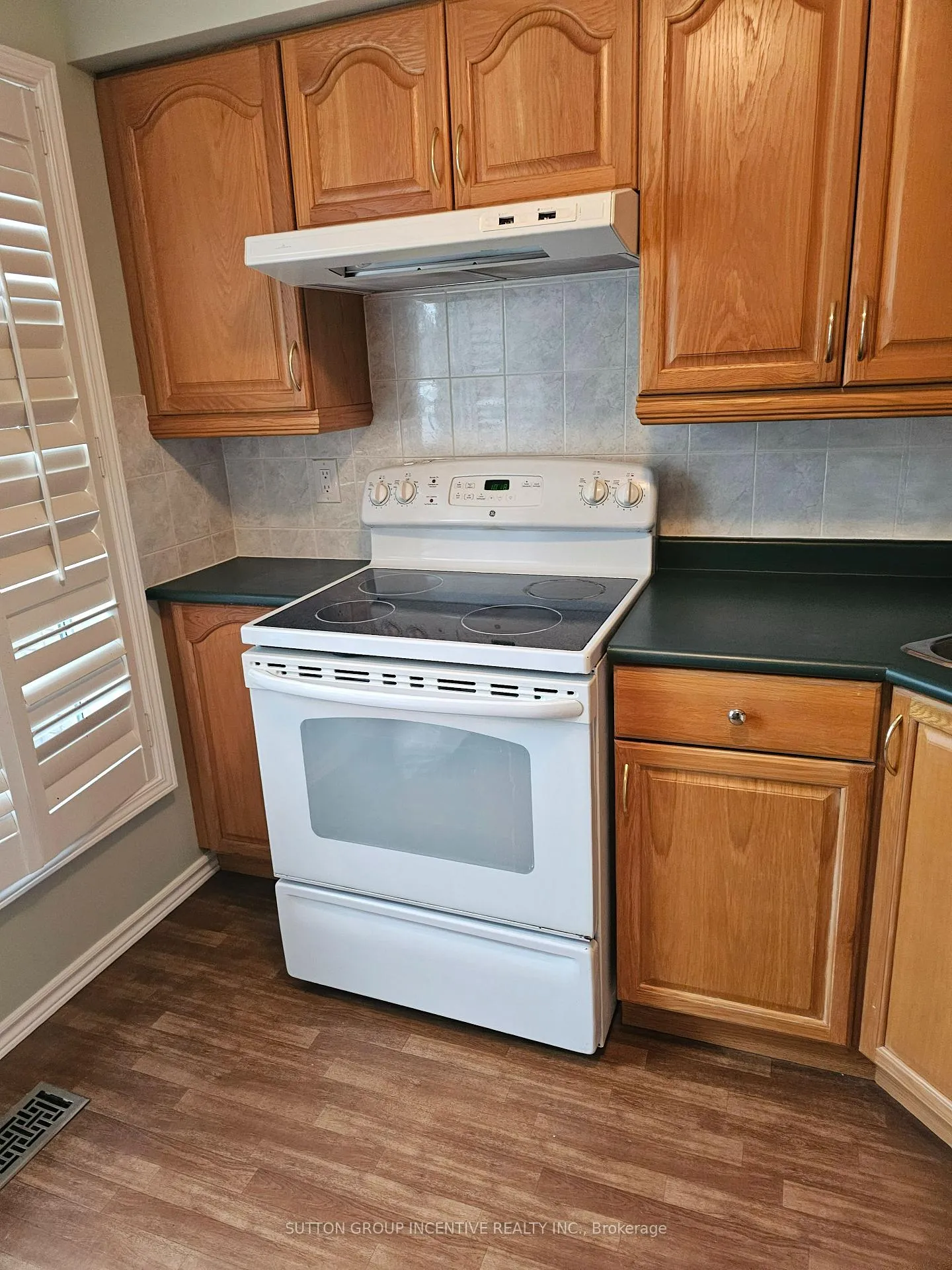 Photo 15 of Unit 29, 6767 Thorold Stone Road, Niagara Falls, Stamford — HOMEH
