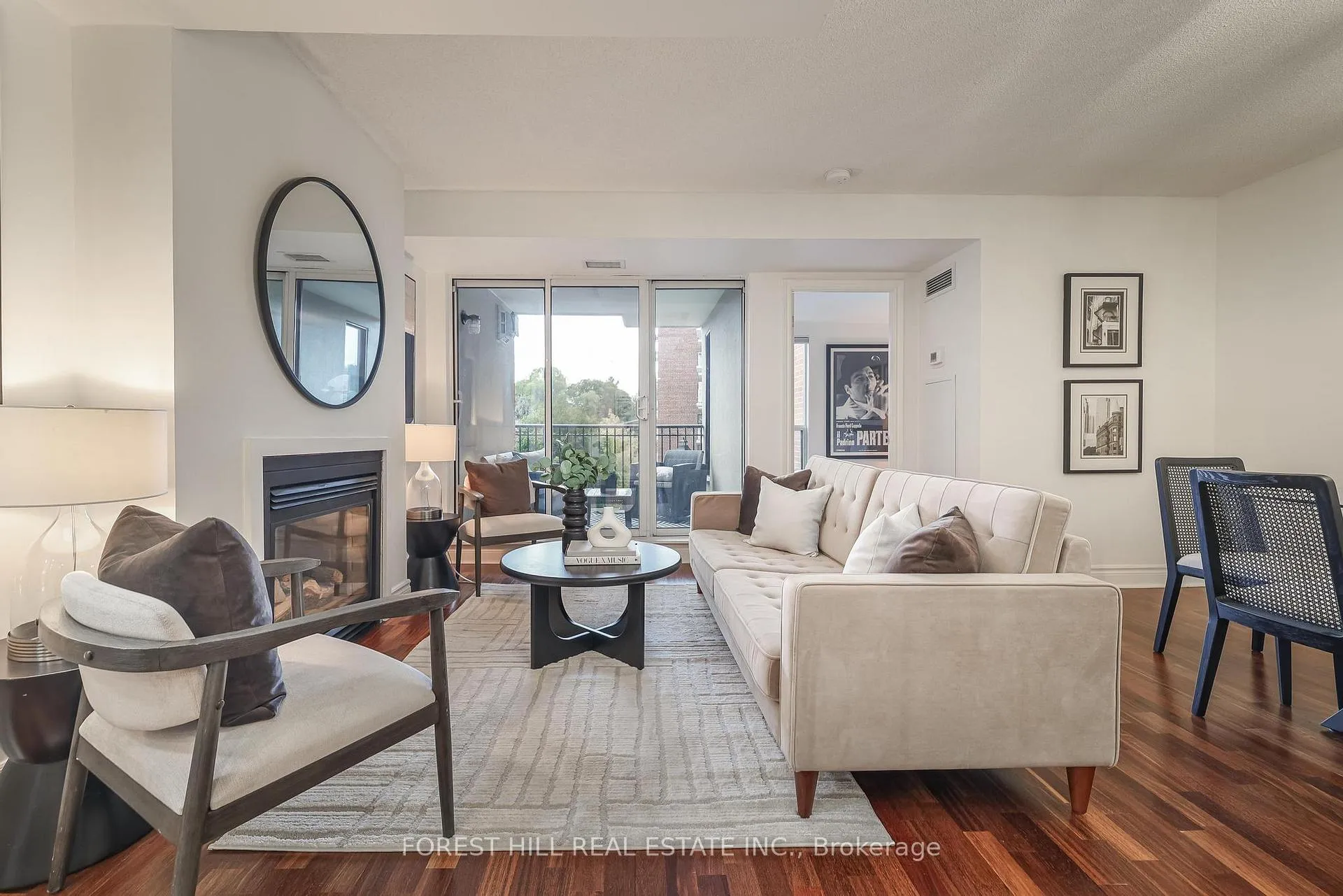Photo 4 of Unit 407, 2 Alexandra Boulevard, Toronto, Lawrence Park South — HOMEH