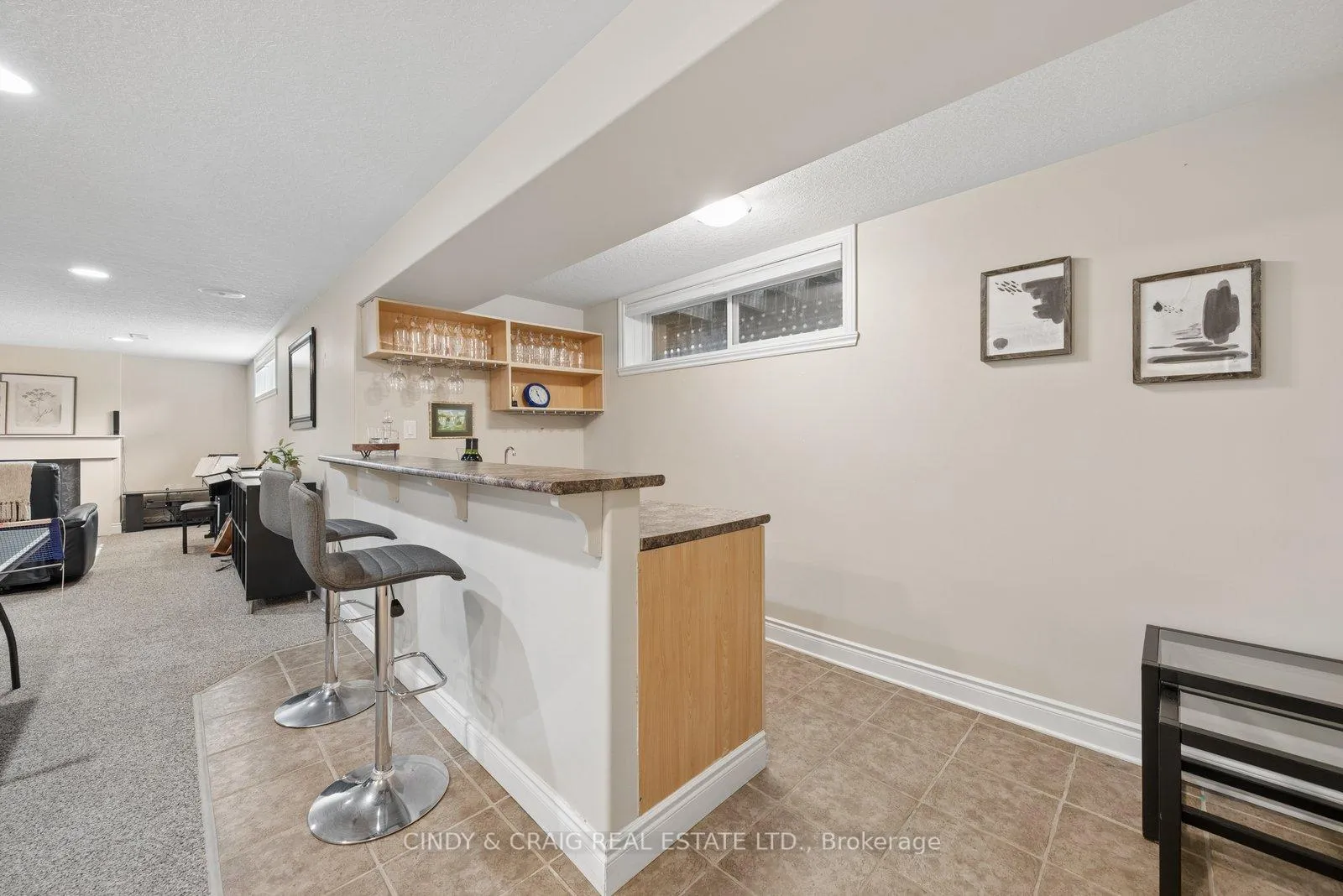 Photo 12 of 28 Pine Marsh Lane, Quinte West, Murray Ward — HOMEH