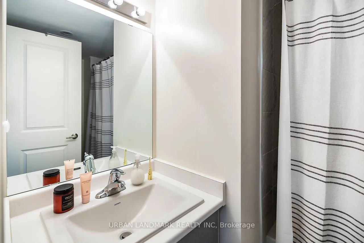Photo 19 of Unit 26D, 26 Lookout Drive, Clarington, Bowmanville — HOMEH