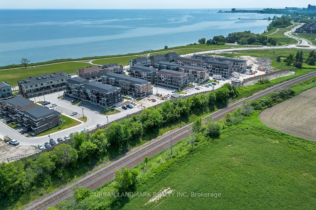 Photo 23 of Unit 26D, 26 Lookout Drive, Clarington, Bowmanville — HOMEH