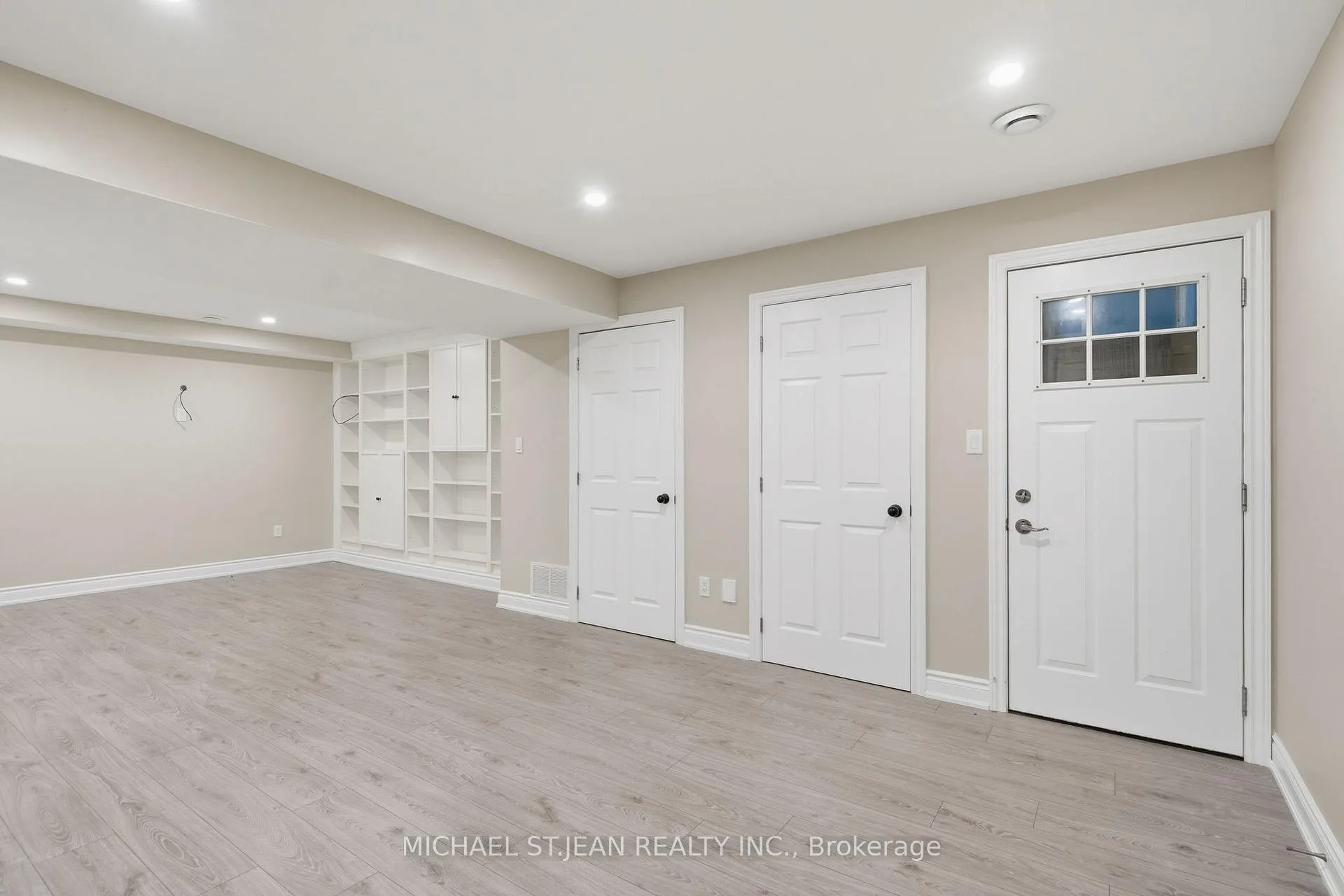 Photo 34 of 29 Lakeview Lane, Haldimand — HOMEH