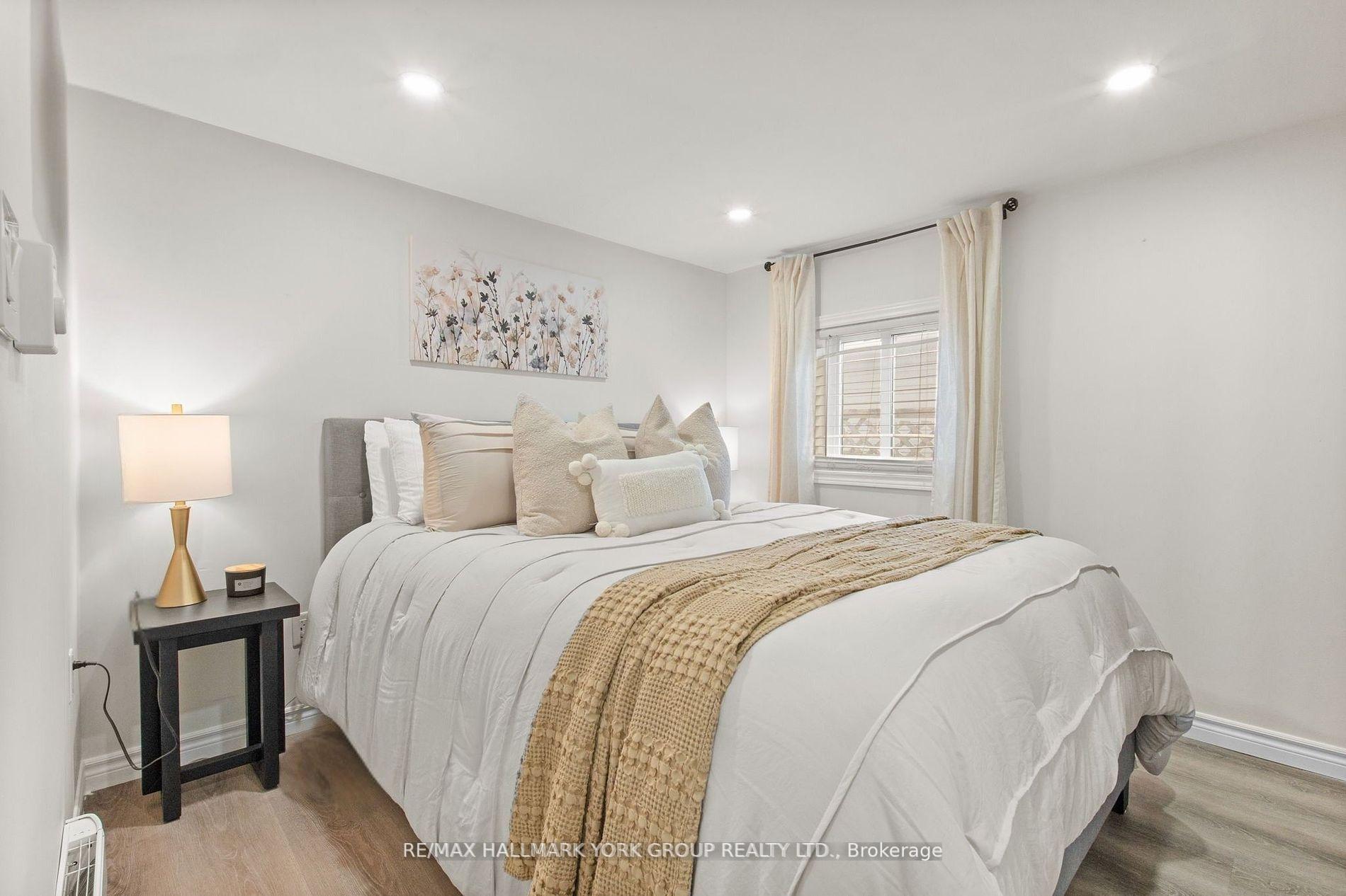 Photo 15 of 247 Shorecrest Road, Georgina, Keswick North — HOMEH