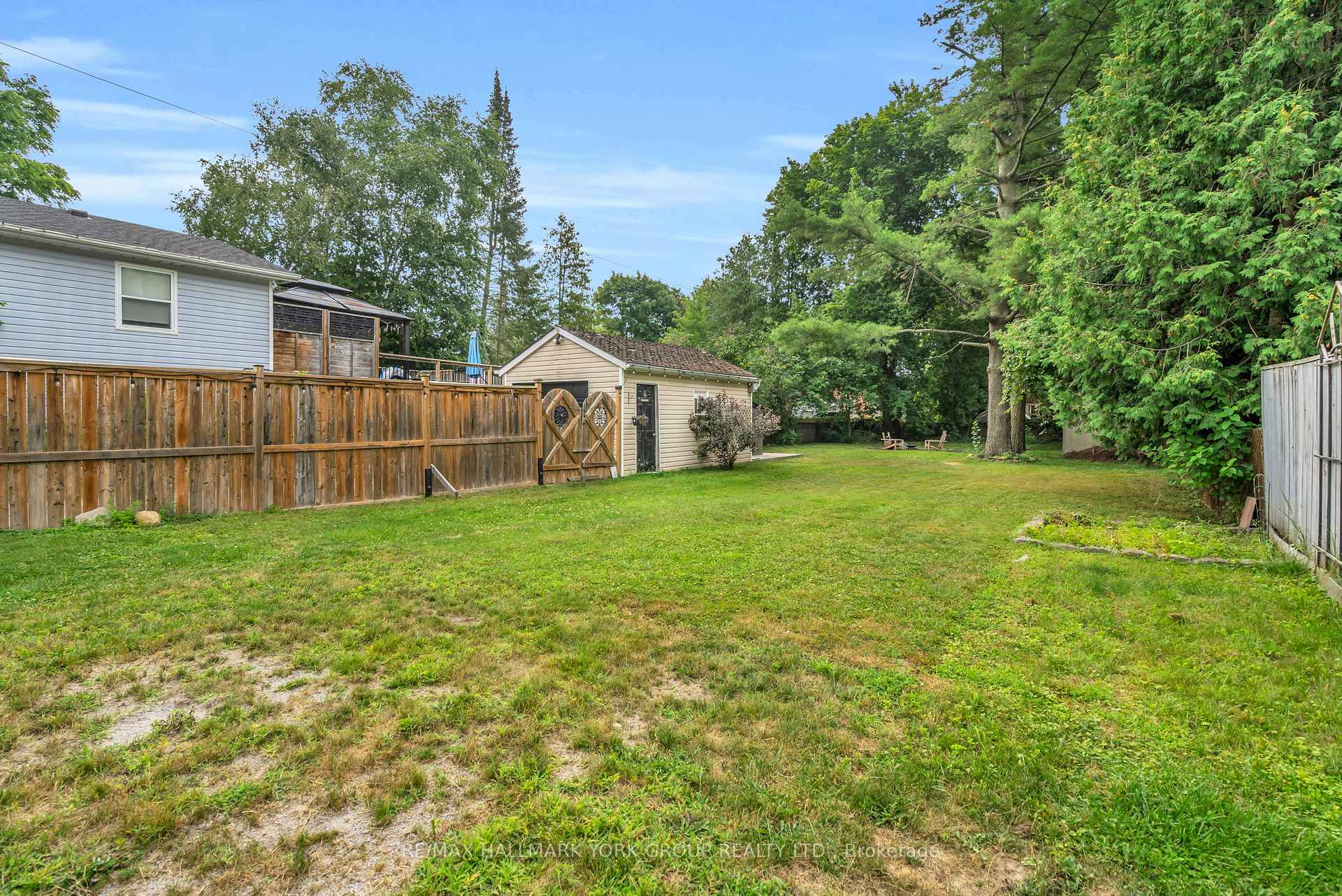 Photo 25 of 247 Shorecrest Road, Georgina, Keswick North — HOMEH