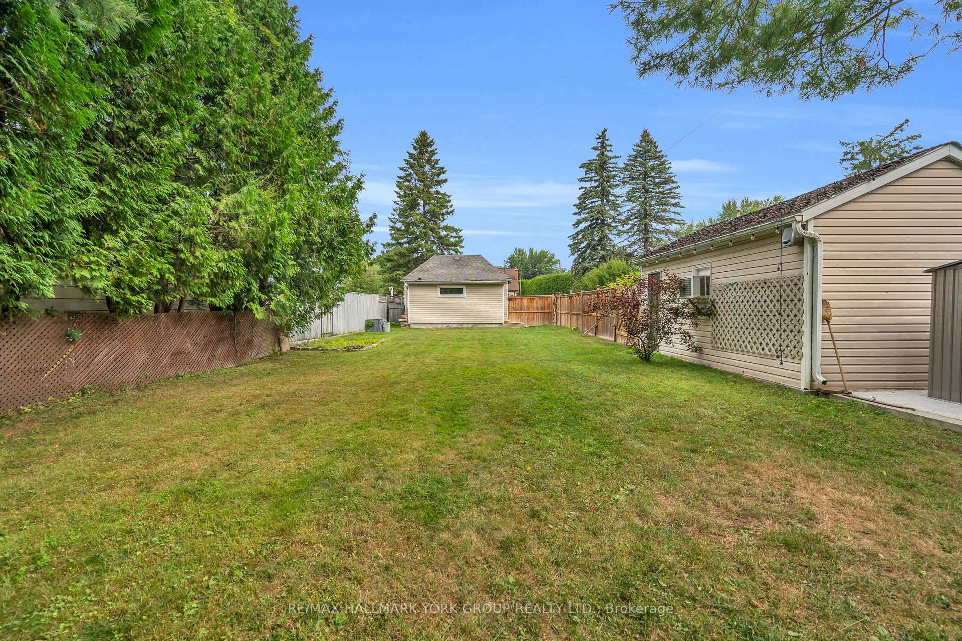 Photo 31 of 247 Shorecrest Road, Georgina, Keswick North — HOMEH
