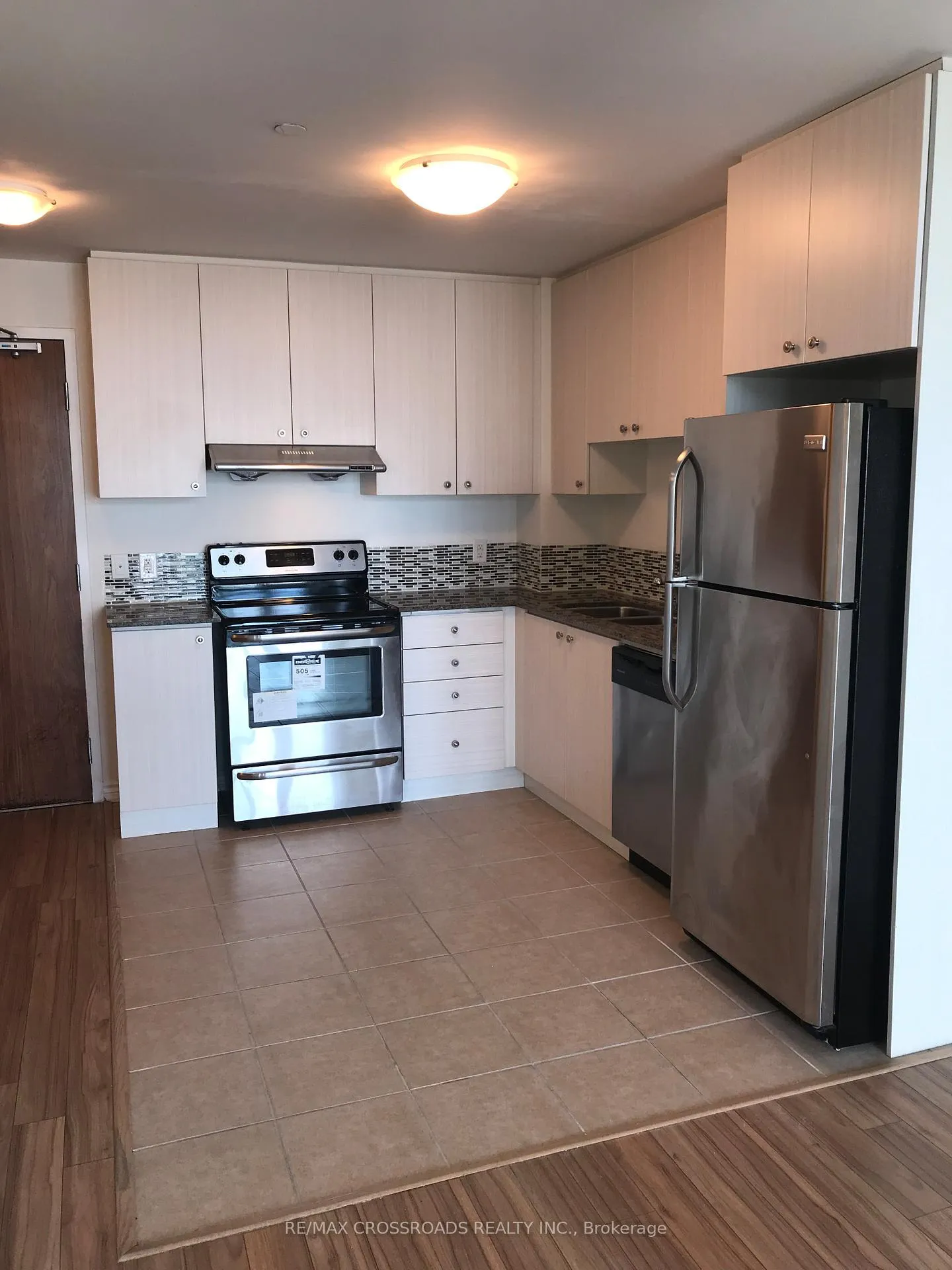 Photo 15 of Unit 911, 8323 Kennedy Road, Markham, Village Green-South Unionville — HOMEH