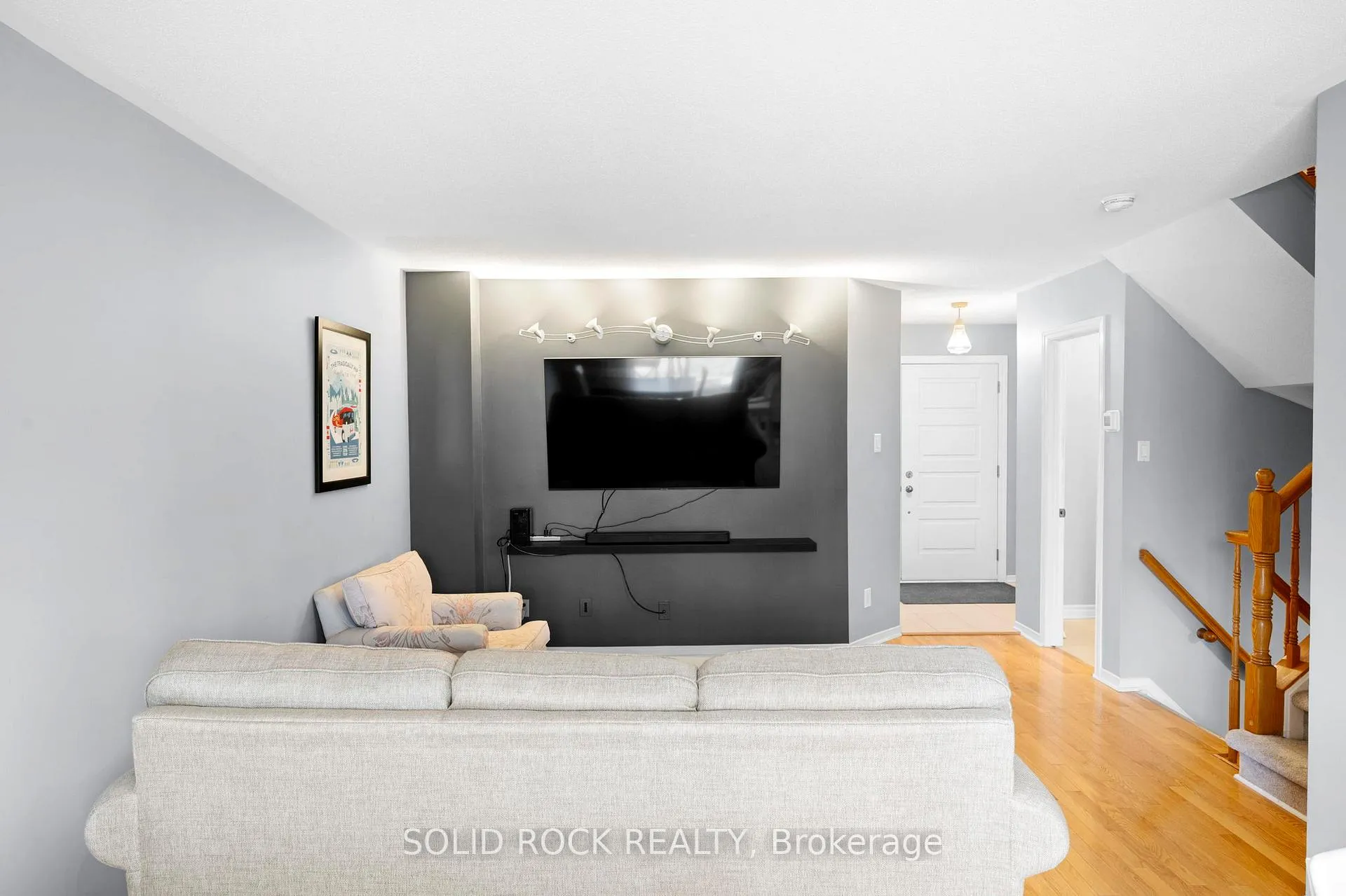 Photo 9 of 77 Markland Crescent, Ottawa, Barrhaven East — HOMEH
