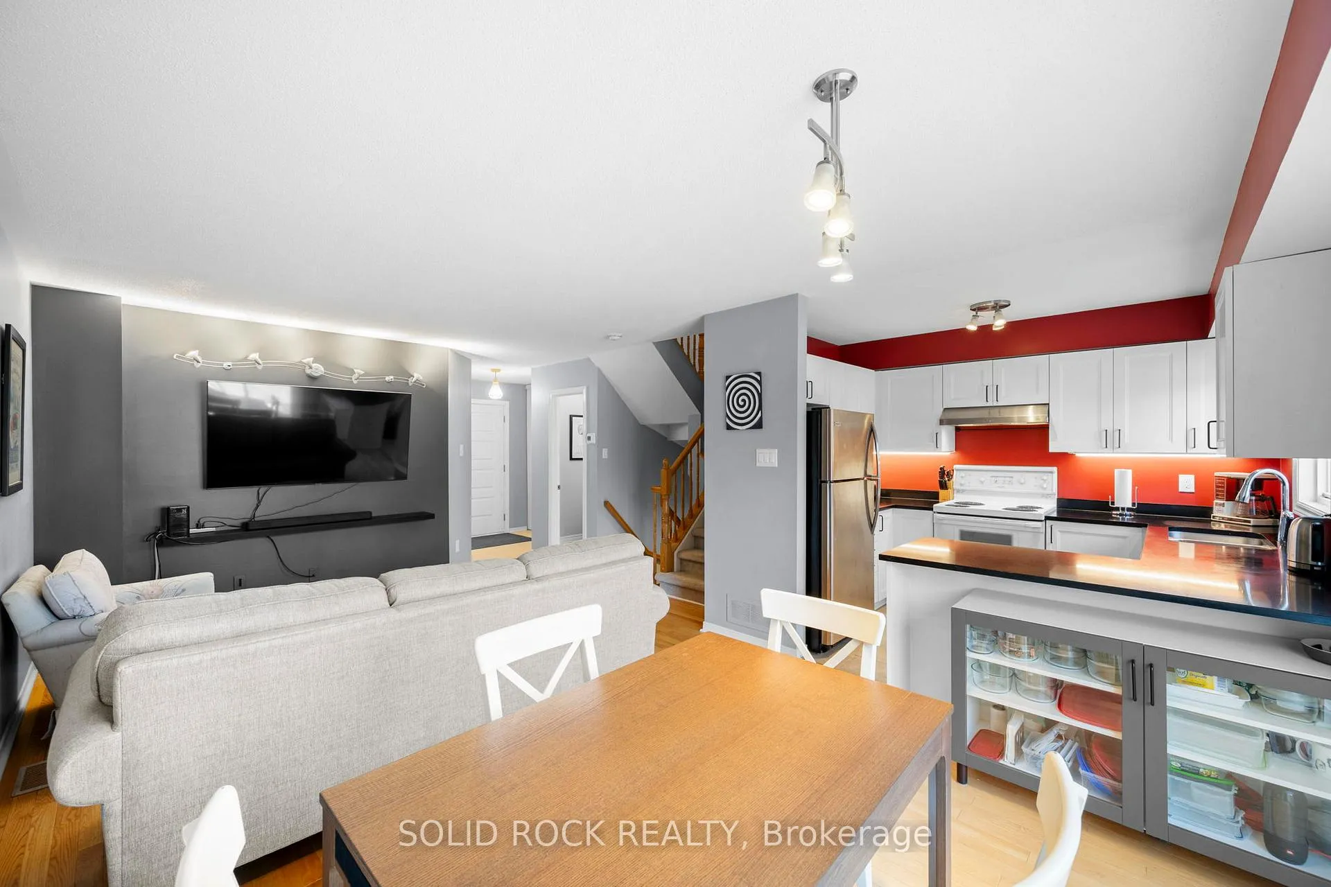 Photo 15 of 77 Markland Crescent, Ottawa, Barrhaven East — HOMEH