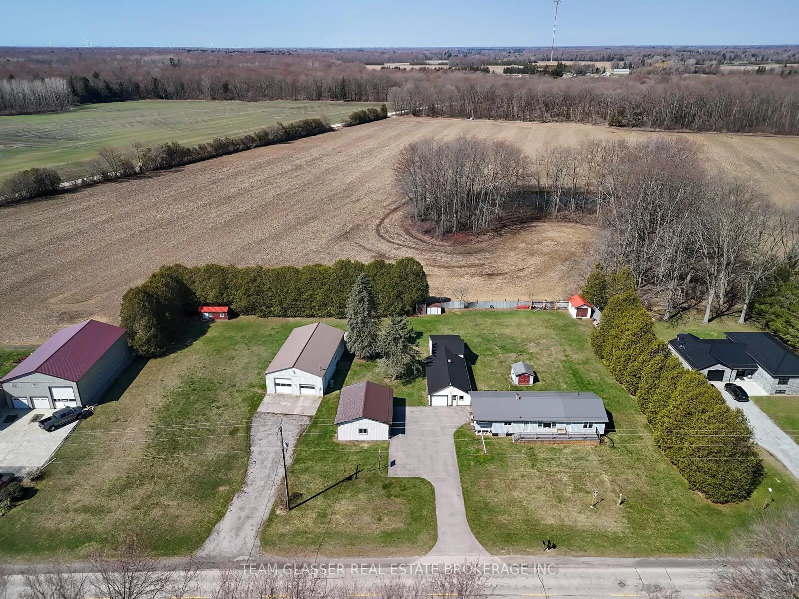 Photo of 985 Norfolk County 28 Road