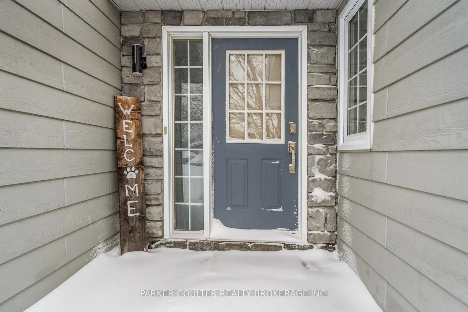 Photo 2 of 5 Pommel Place, Penetanguishene — HOMEH