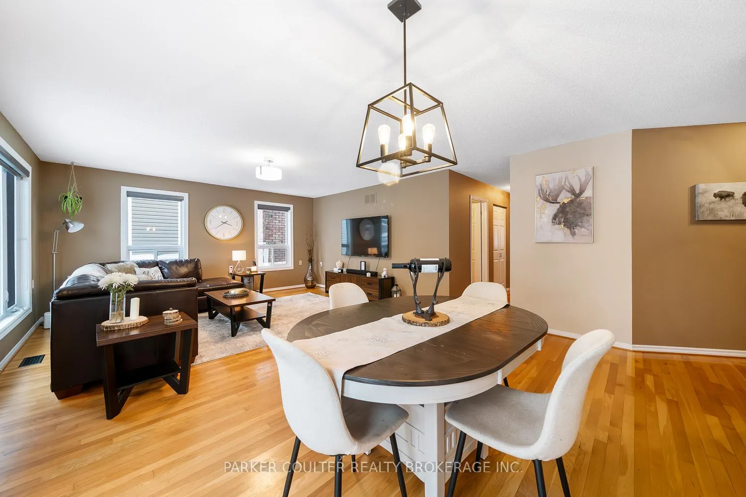 Photo 5 of 5 Pommel Place, Penetanguishene — HOMEH