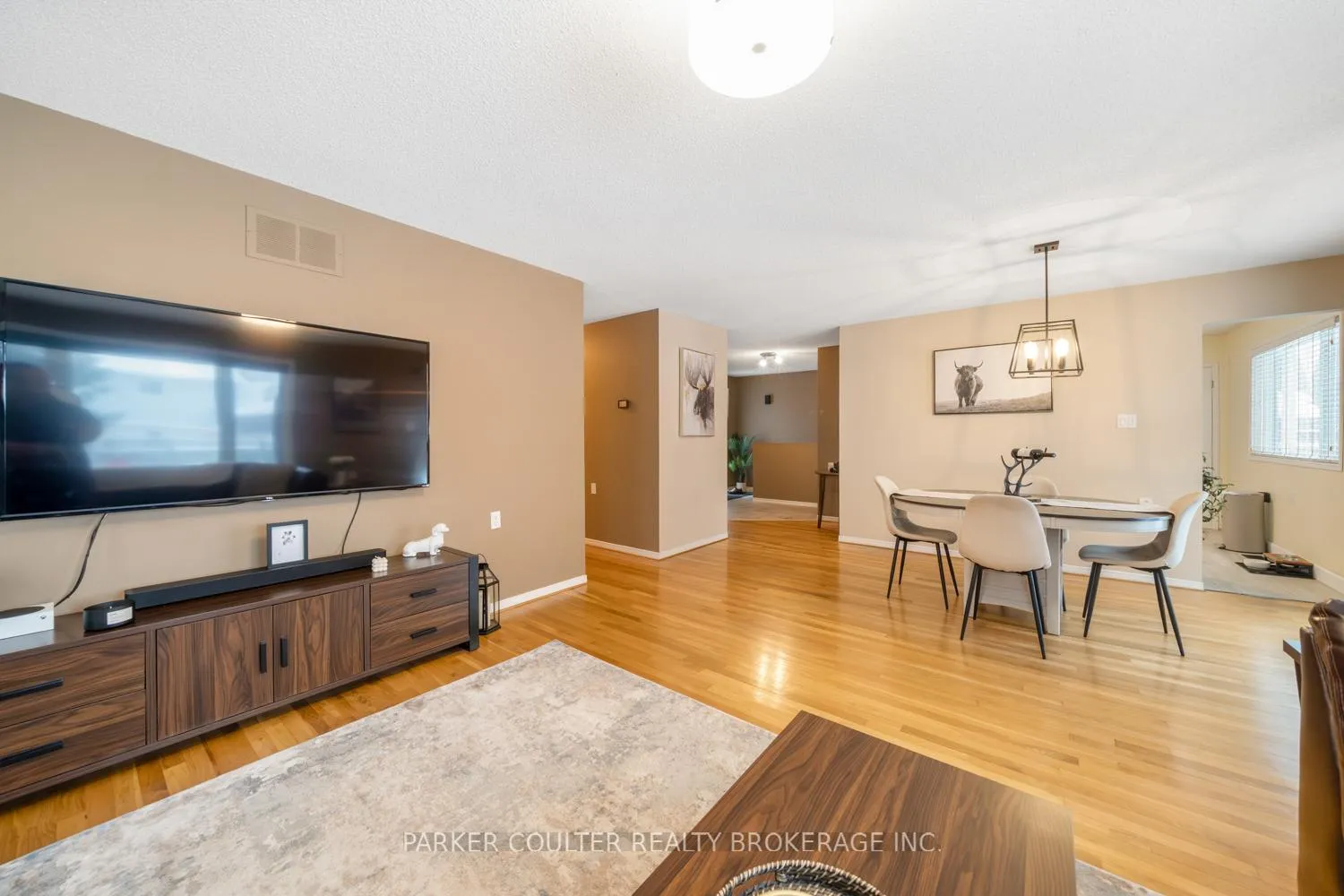 Photo 8 of 5 Pommel Place, Penetanguishene — HOMEH