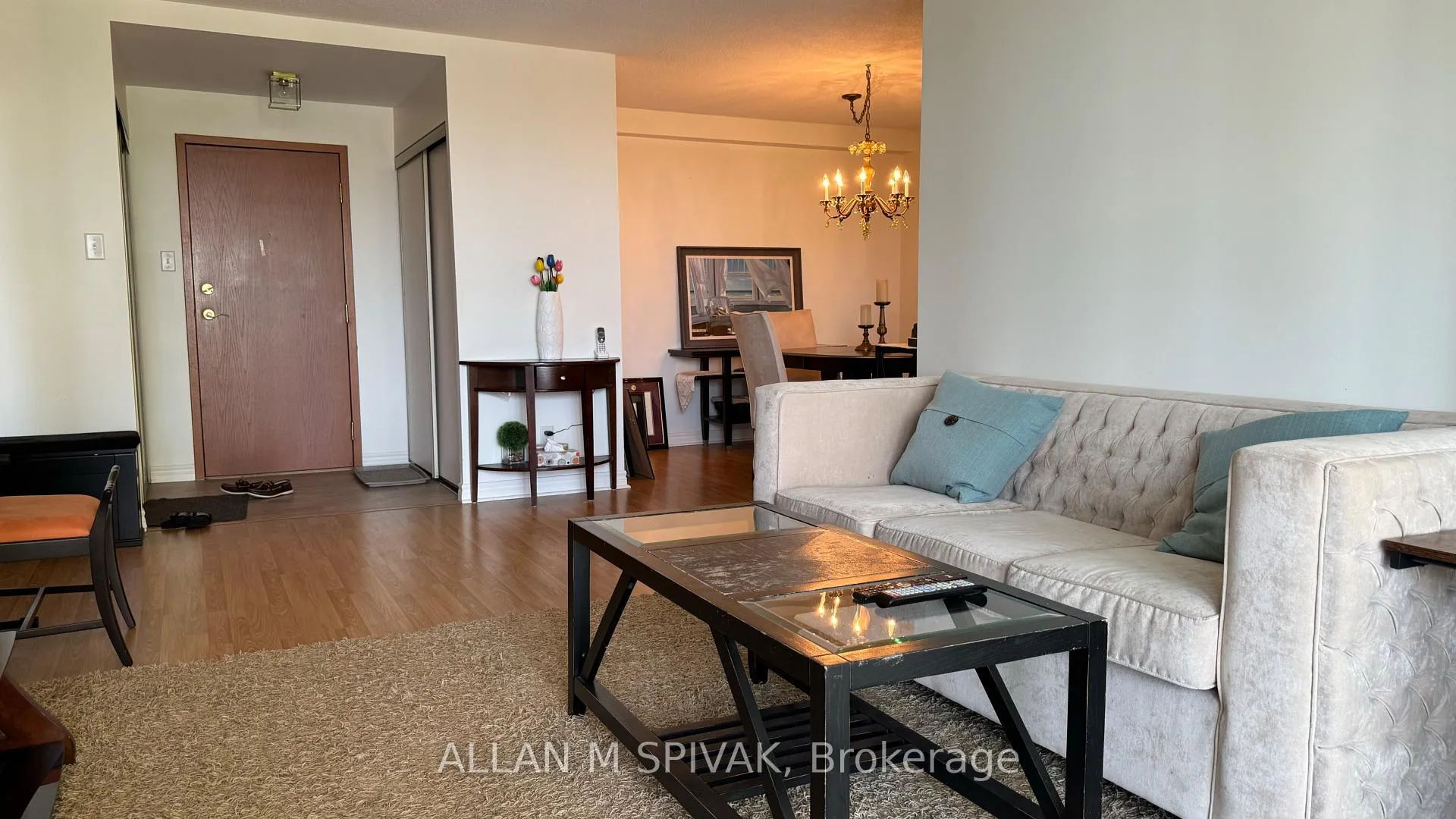 Photo 8 of Unit 504, 271 Ridley Boulevard, Toronto, Bedford Park-Nortown — HOMEH
