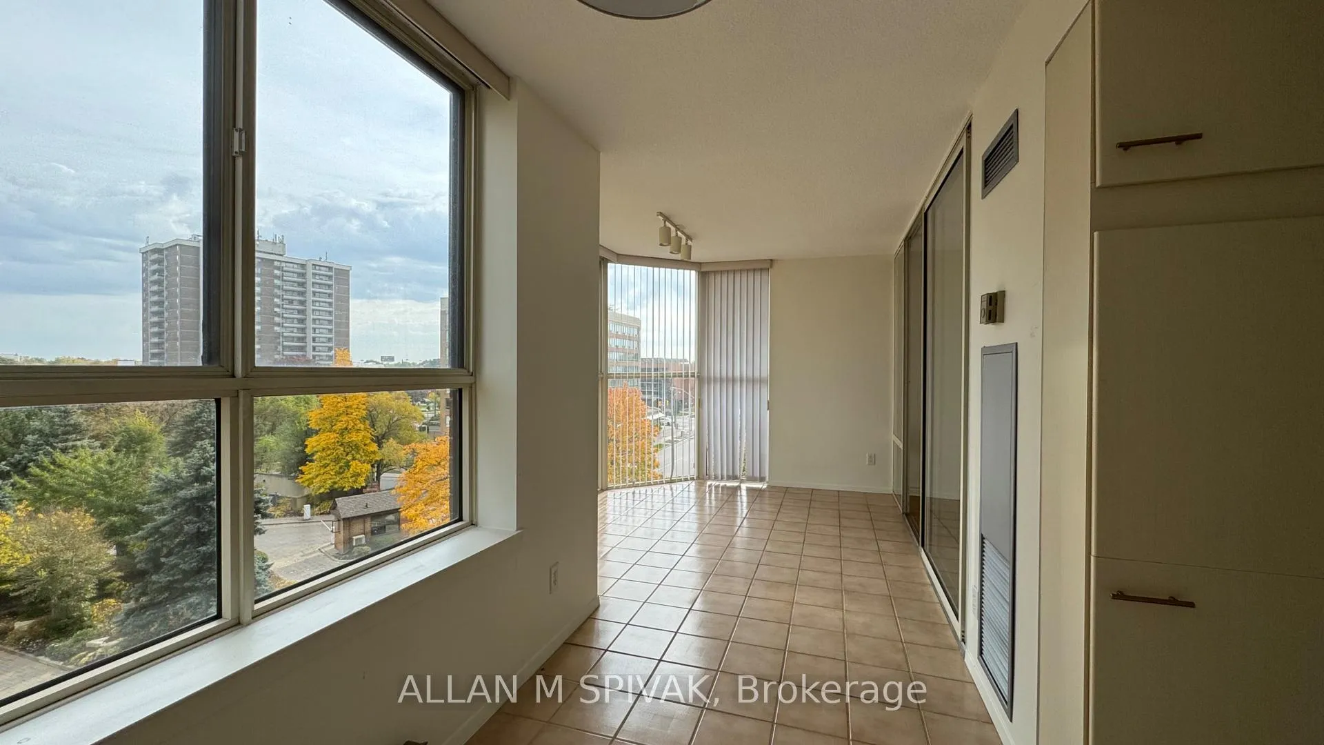 Photo 13 of Unit 504, 271 Ridley Boulevard, Toronto, Bedford Park-Nortown — HOMEH