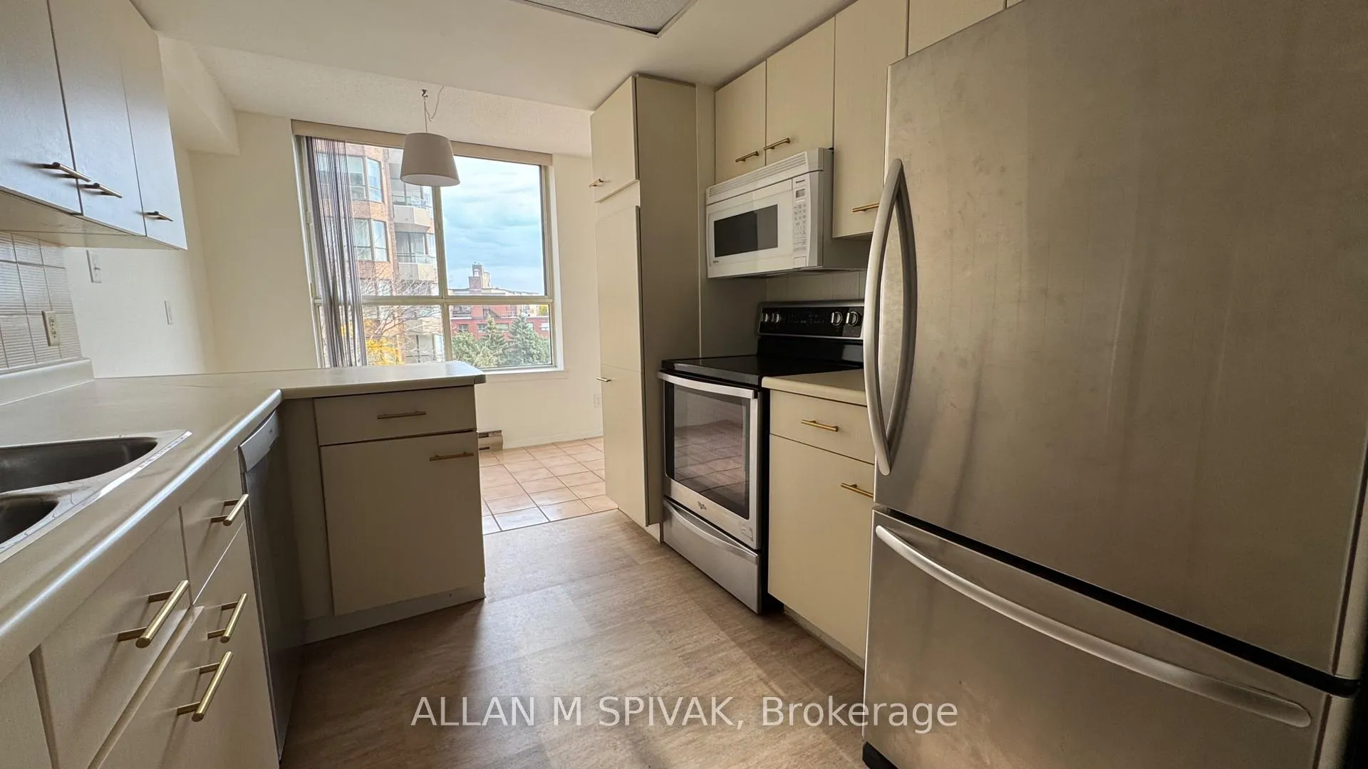 Photo 15 of Unit 504, 271 Ridley Boulevard, Toronto, Bedford Park-Nortown — HOMEH