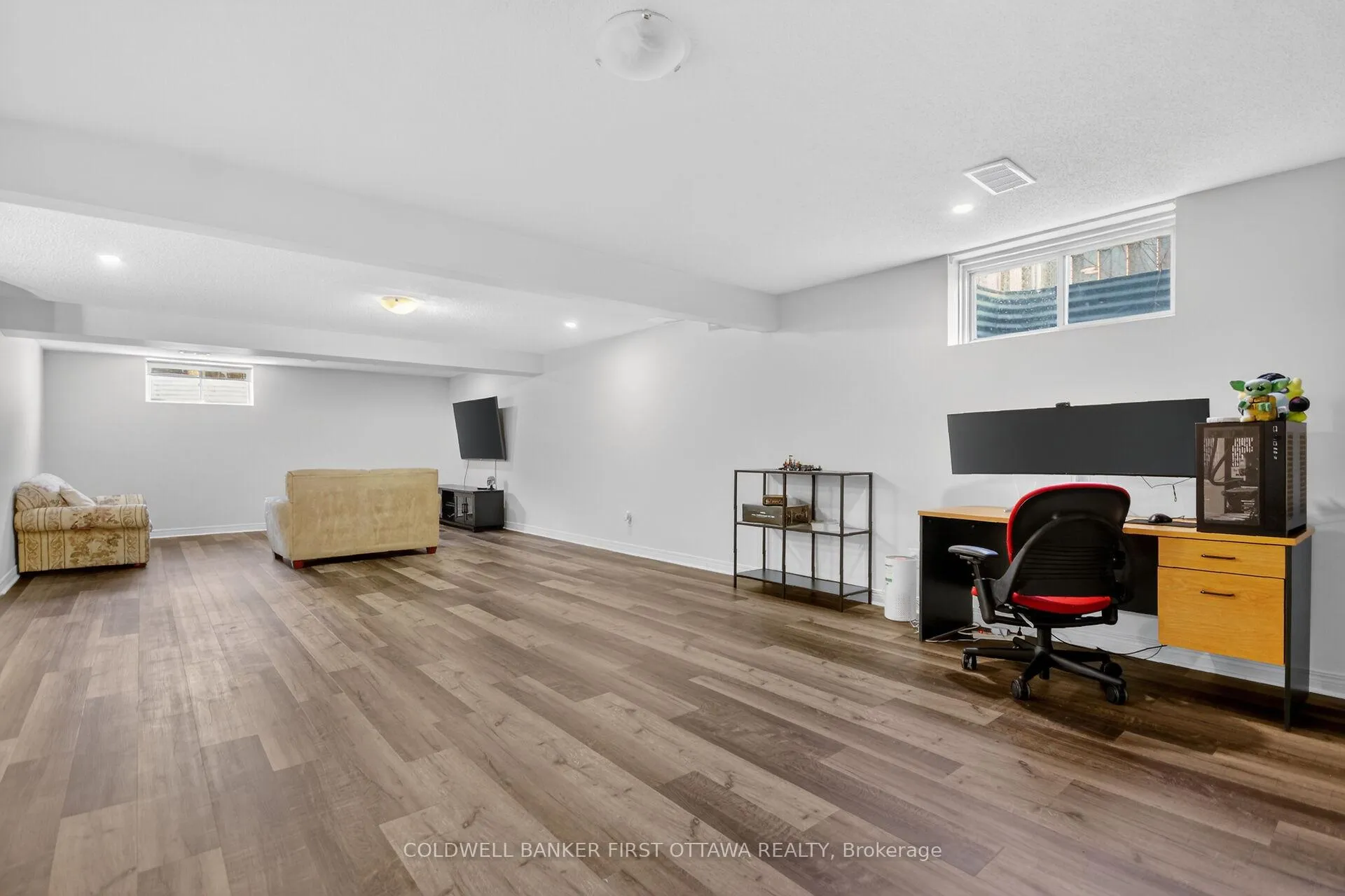 Photo 25 of 4 Mcdiarmid Lane N, Carleton Place — HOMEH