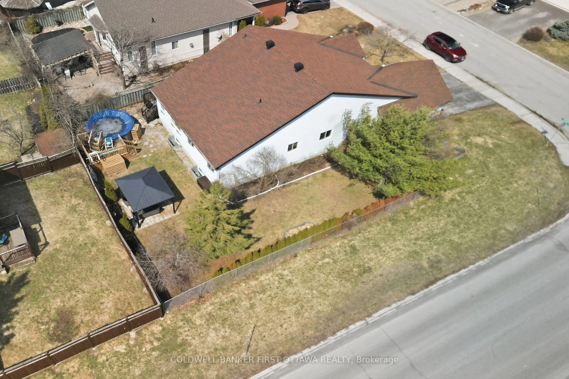 Photo 34 of 4 Mcdiarmid Lane N, Carleton Place — HOMEH