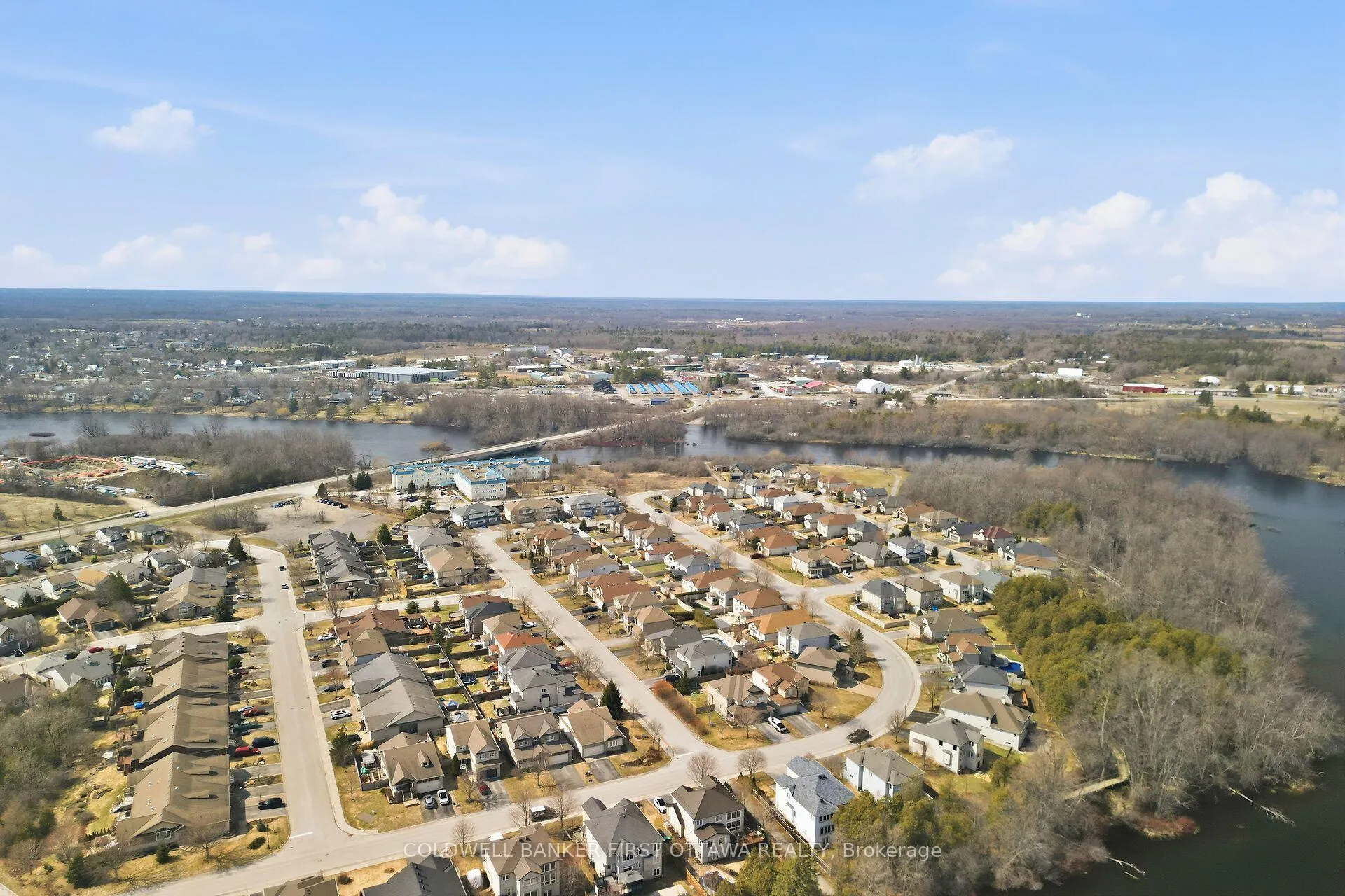Photo 37 of 4 Mcdiarmid Lane N, Carleton Place — HOMEH