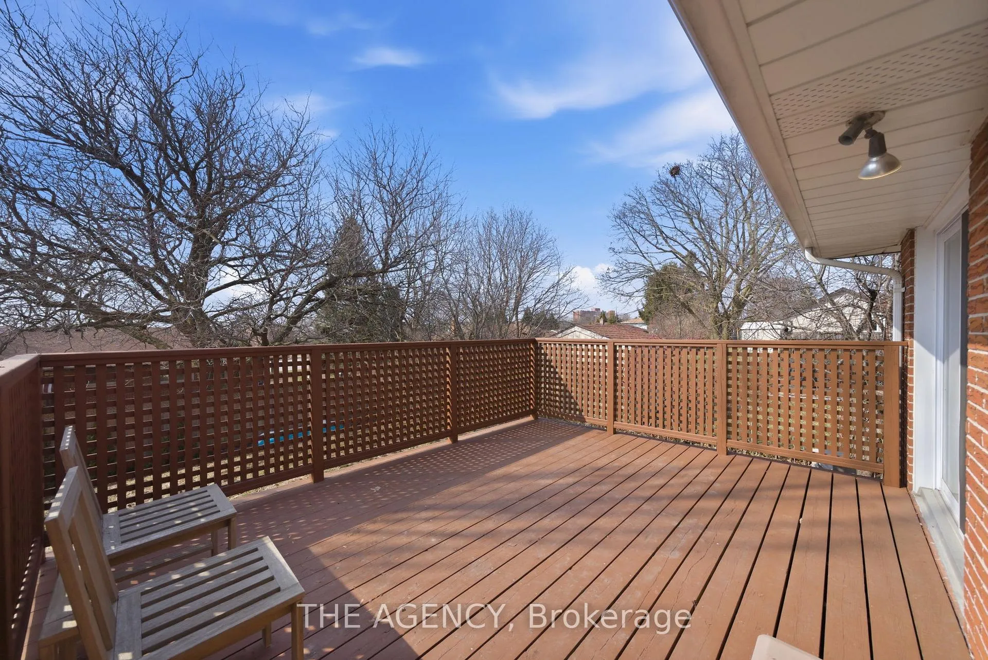 Photo 39 of 118 Applewood Crescent, Whitby, Blue Grass Meadows — HOMEH