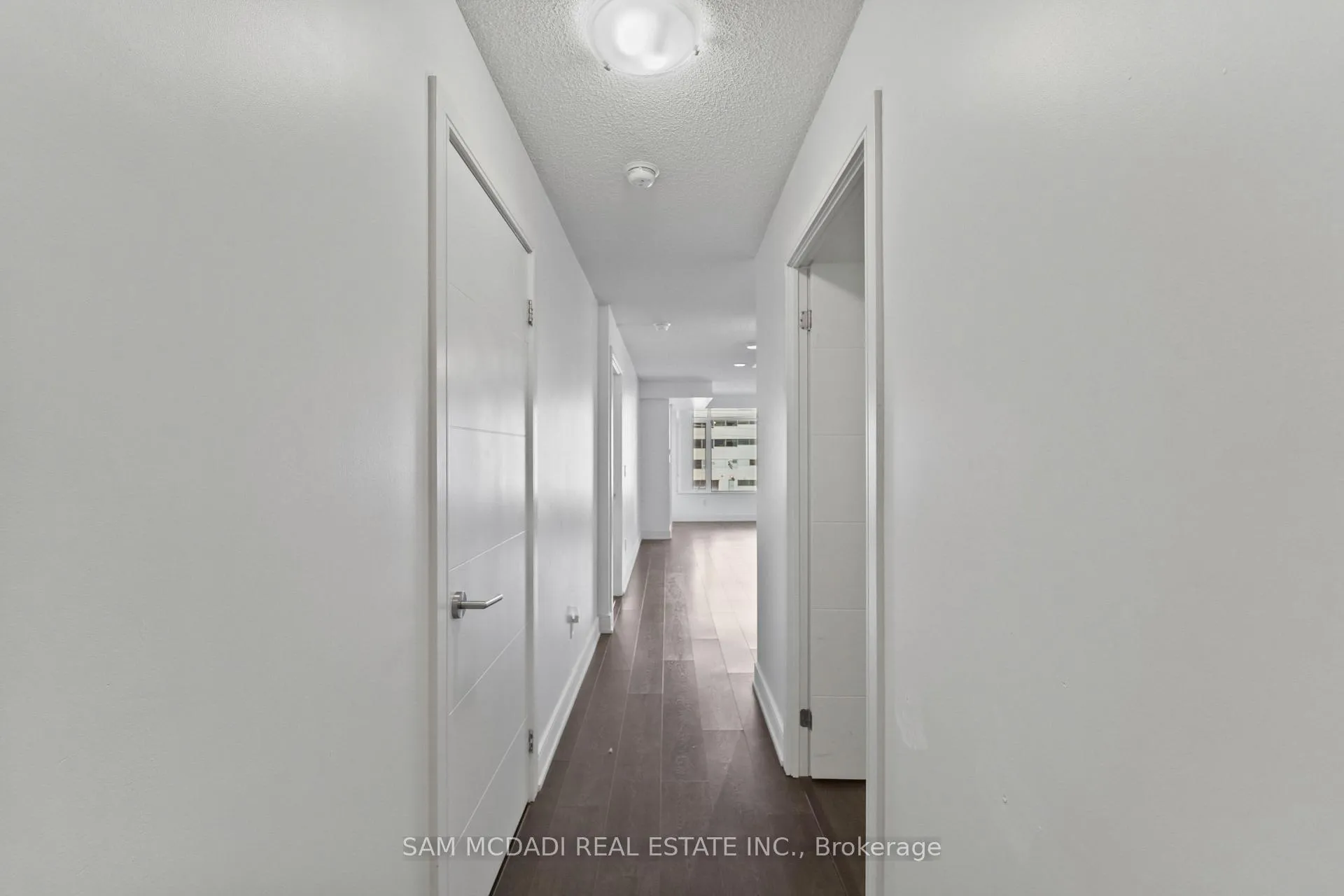 Photo 2 of Unit 313, 525 Adelaide Street W, Toronto, Waterfront Communities — HOMEH