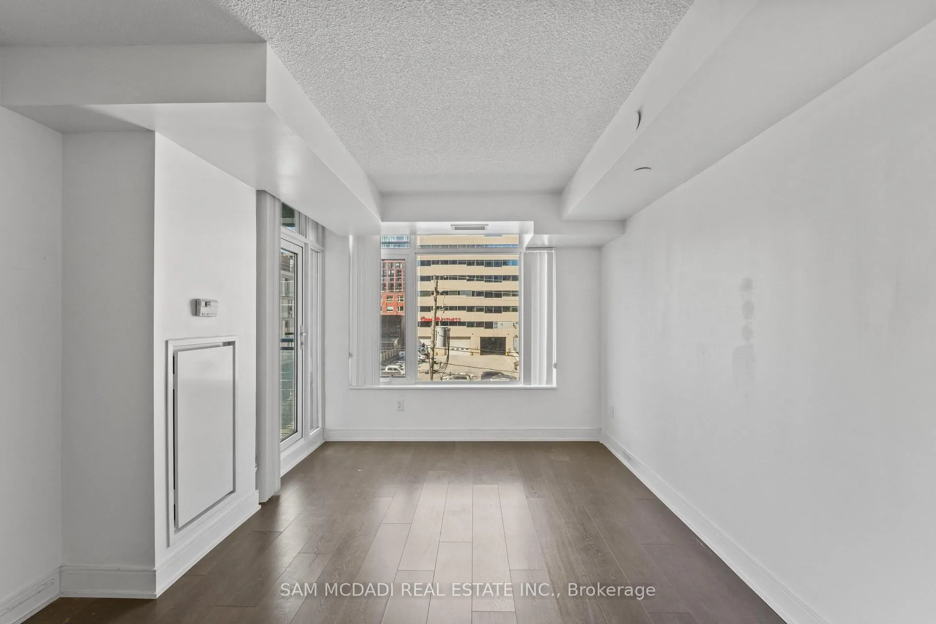 Photo 8 of Unit 313, 525 Adelaide Street W, Toronto, Waterfront Communities — HOMEH