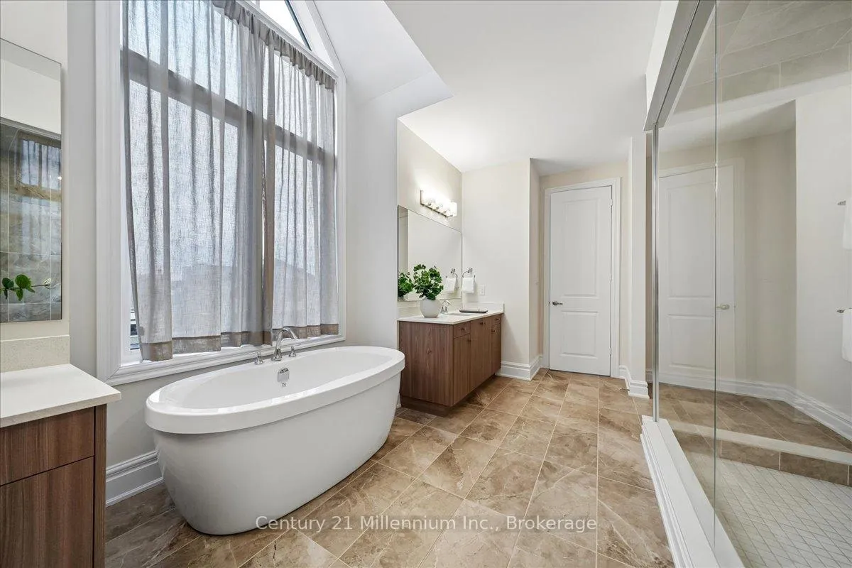 Photo 35 of 161 Springside Crescent, Blue Mountains — HOMEH