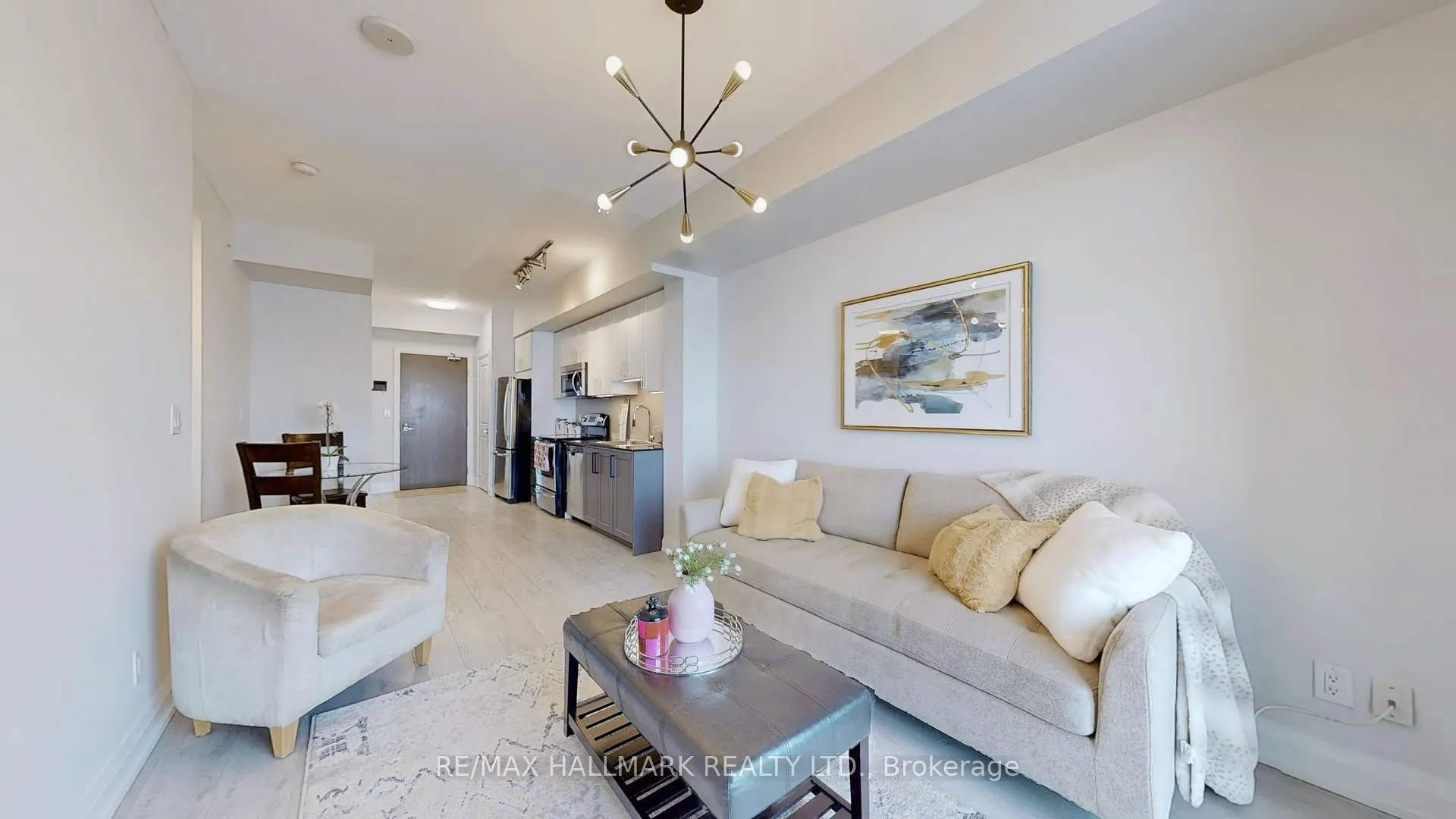 Front of Unit 1005, 7171 Yonge Street