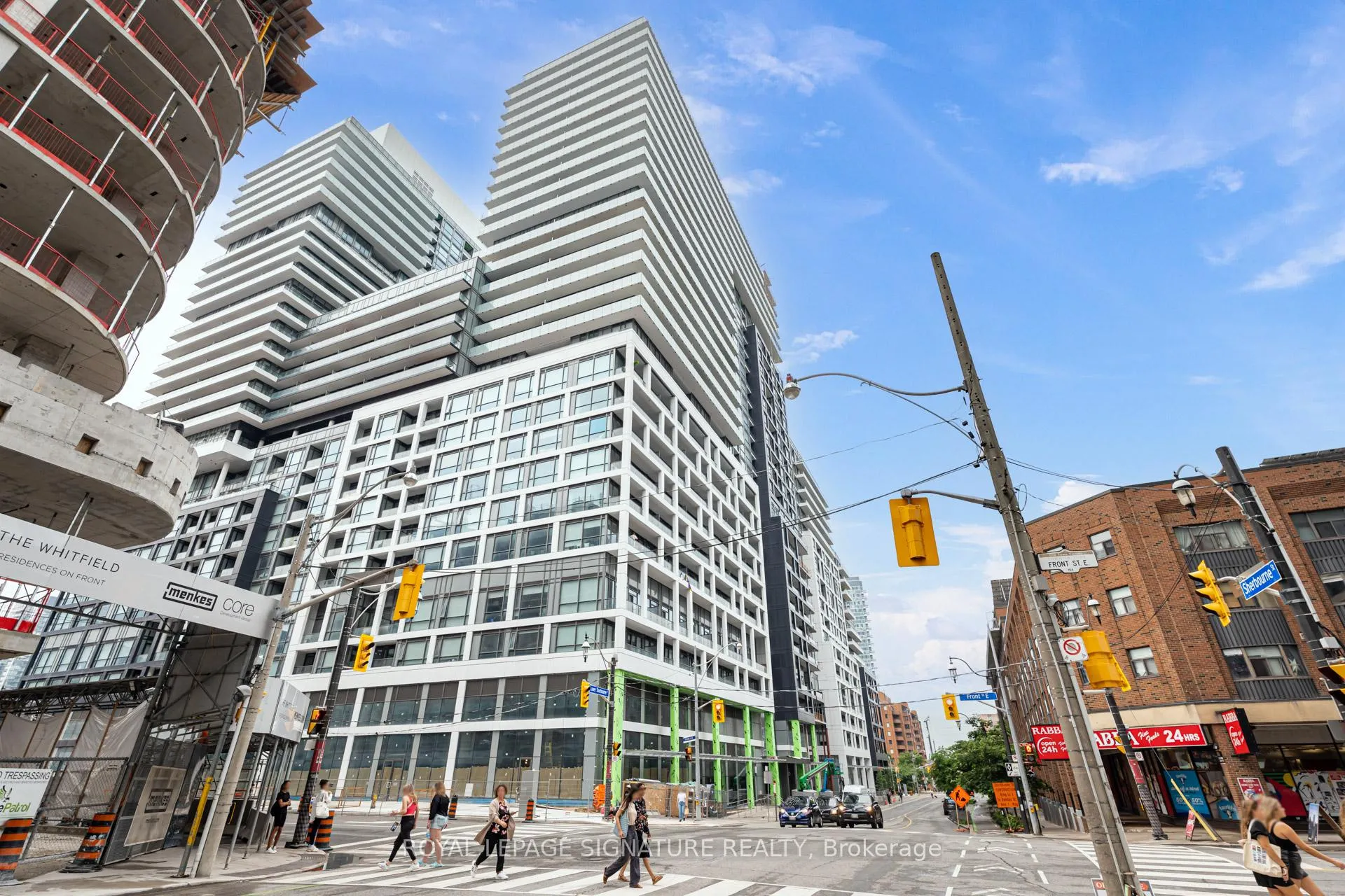 Front of Unit 2729, 135 Lower Sherbourne Street