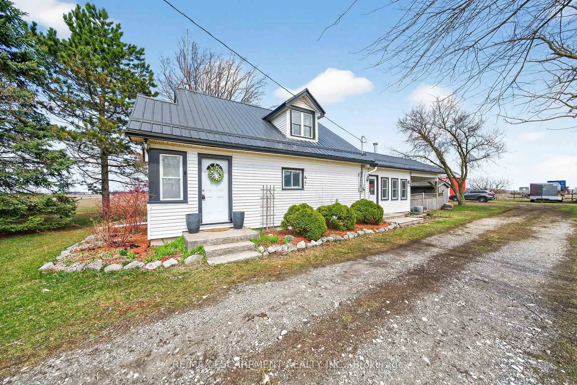Photo 2 of 984 Cheapside Road, Haldimand — HOMEH