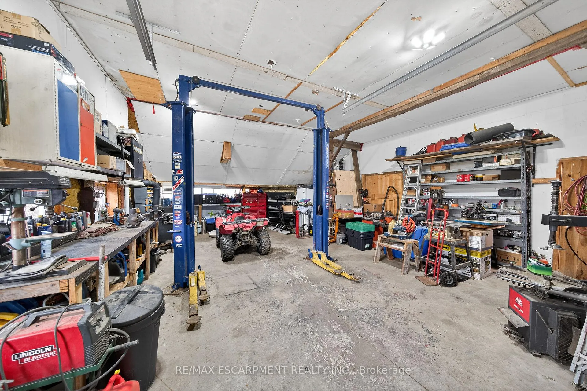 Photo 4 of 984 Cheapside Road, Haldimand — HOMEH